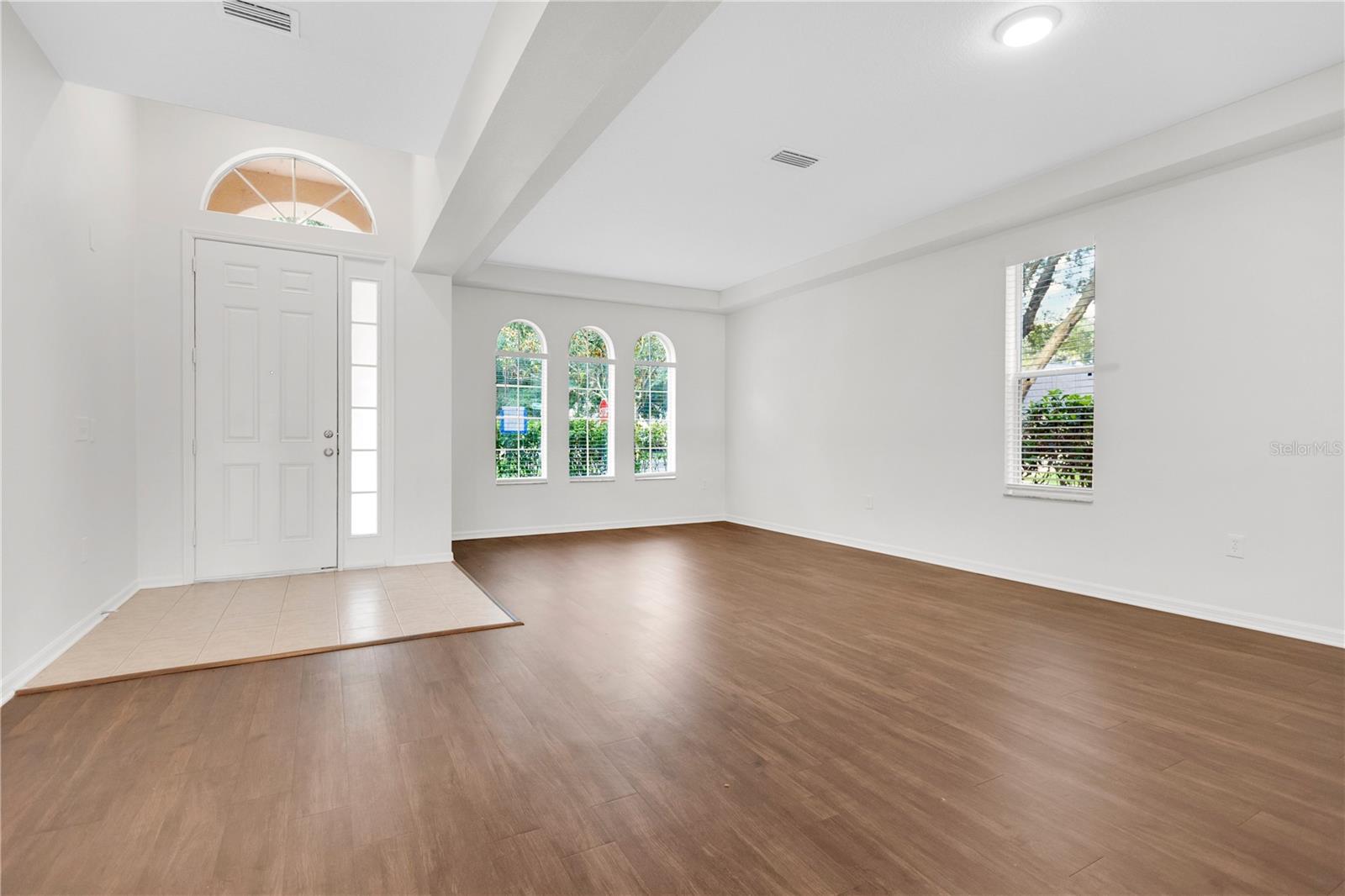 4th image of 2541 Peekskill Rd, Valrico, FL 33594 | MLS# O6431409