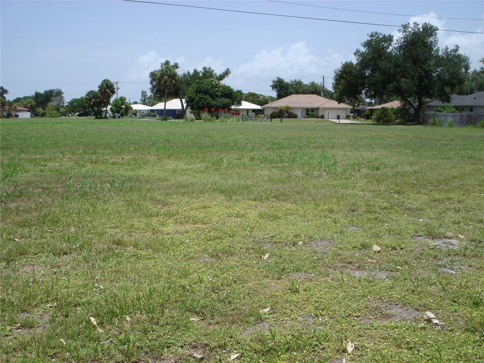 5th image of 2301 S Tamiami Trl, Osprey, FL 34229 | MLS# A4702316