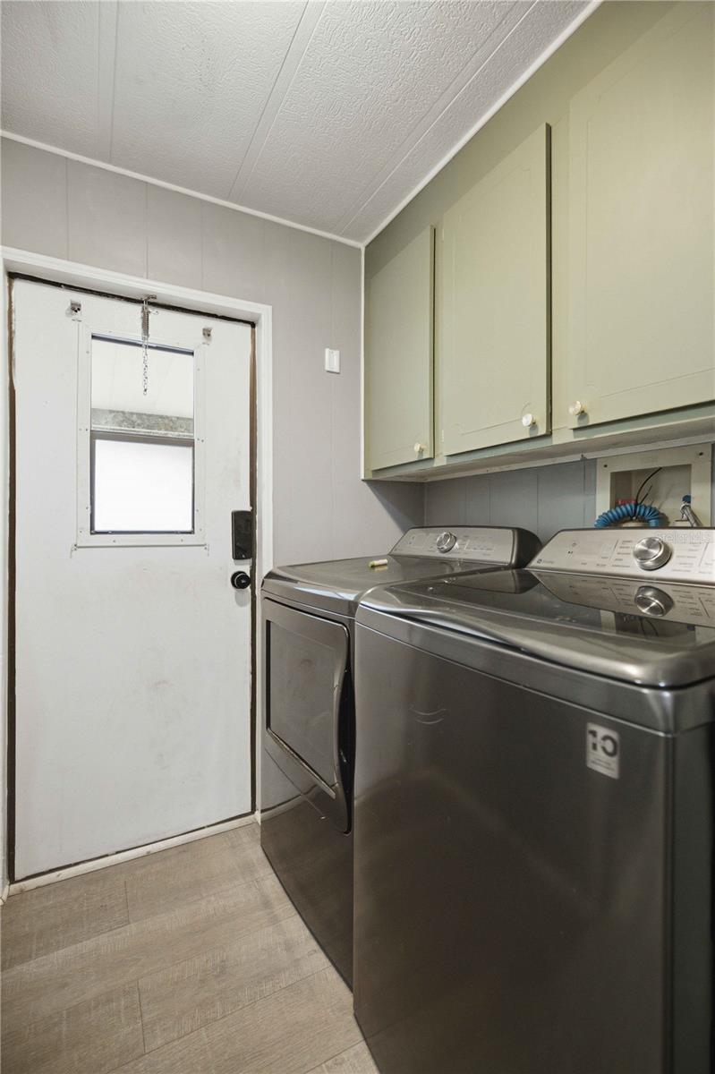 4th image of 12313 Se 86Th Ave, Belleview, FL 34420 | MLS# OM729932