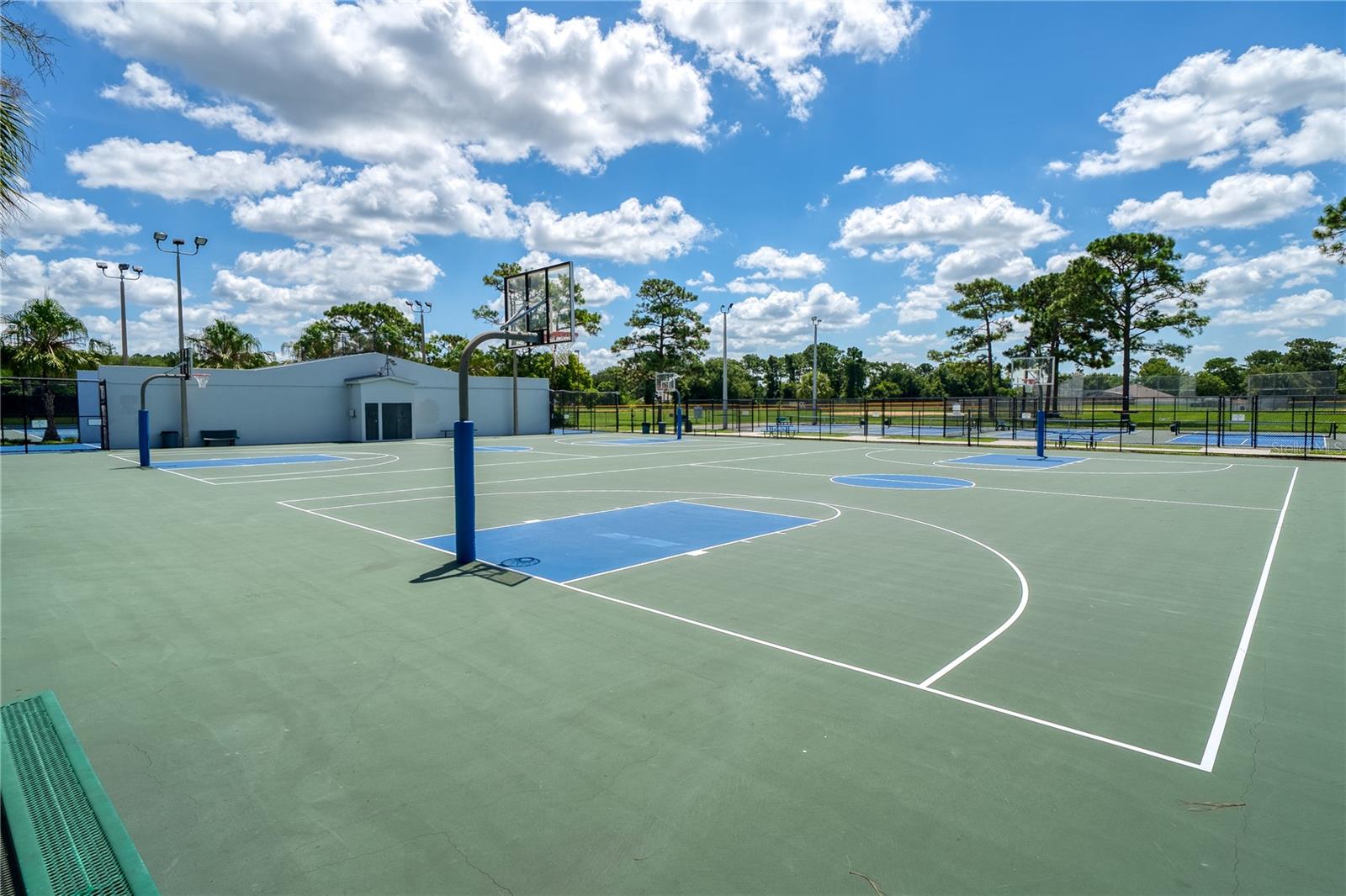 3rd image of 630 Riomar Ave, Orlando, FL 32828 | MLS# O6431663
