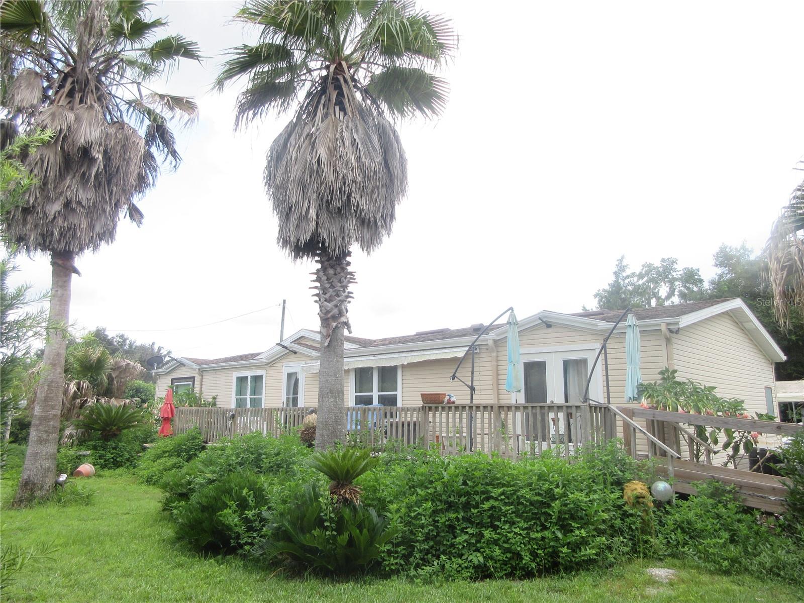 1st image of 16000 N Hwy 329, Reddick, FL 32686 | MLS# OM729942