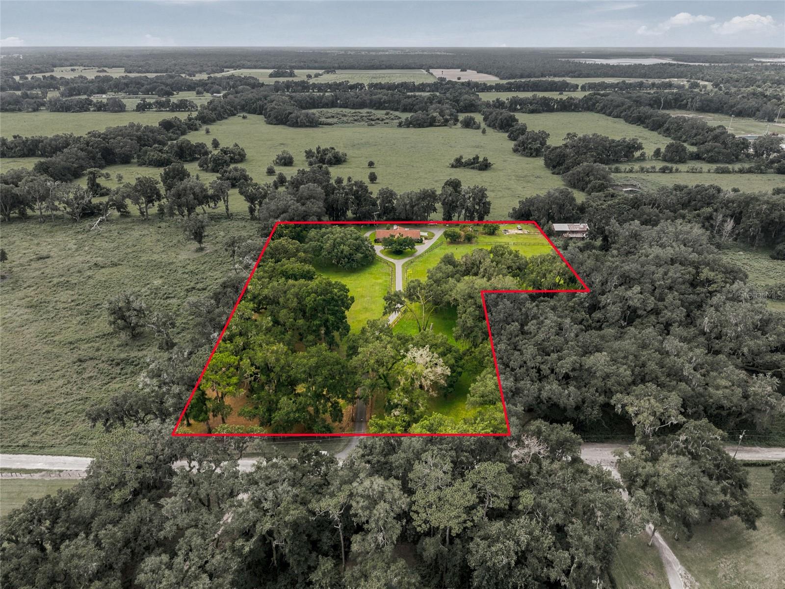 3rd image of 690 Sw 165Th St, Ocala, FL 34473 | MLS# OM729959