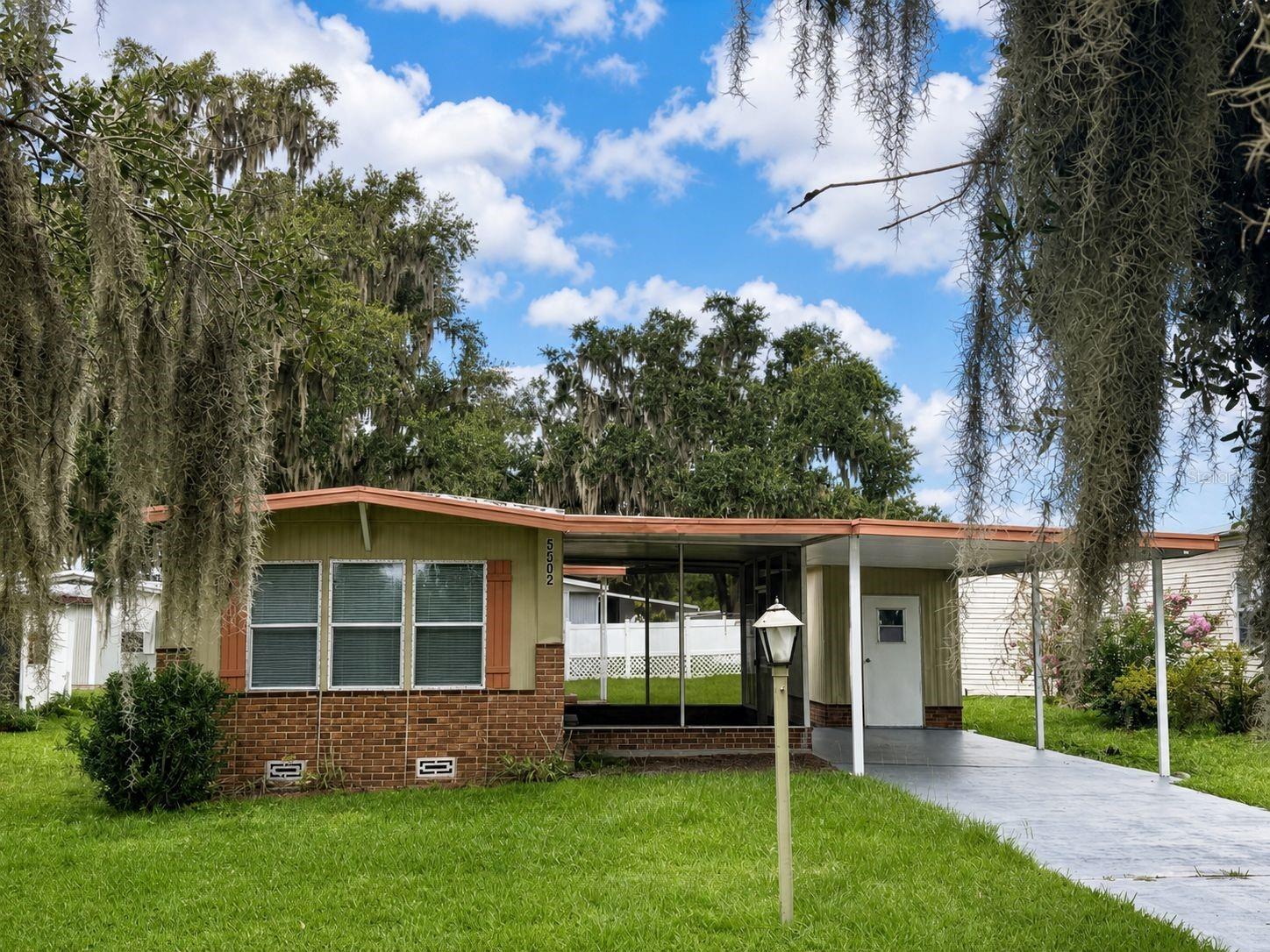 1st image of 5562 Lansing Dr, Wildwood, FL 34785 | MLS# G5116197