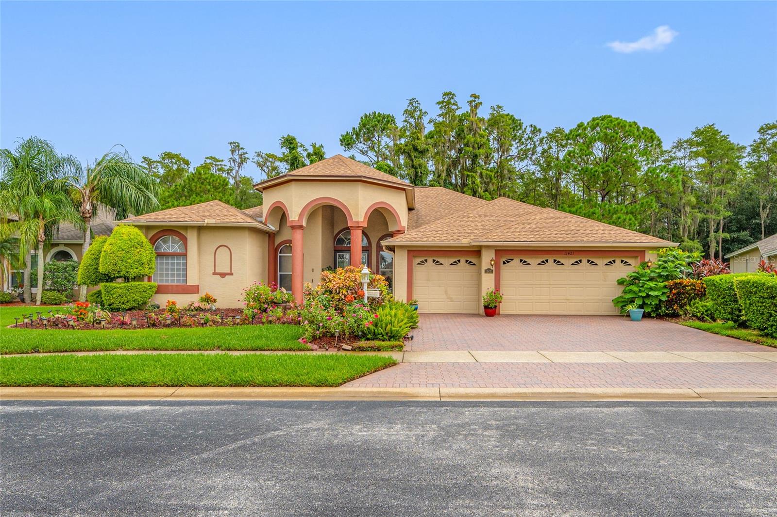 5th image of 11421 Strathaven Ct, Trinity, FL 34655 | MLS# TB8536892