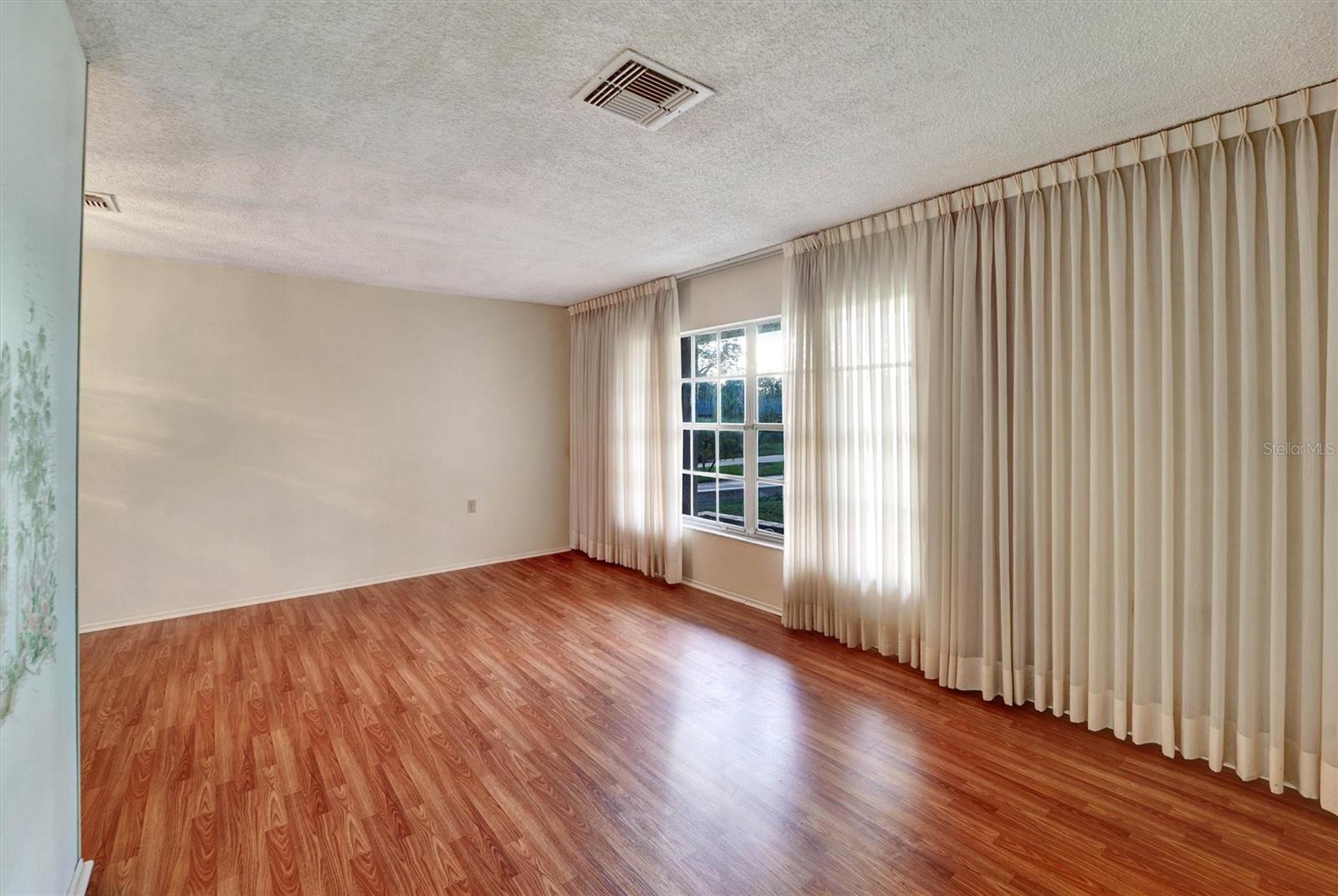 3rd image of 10550 Calico Loop, Port Richey, FL 34668 | MLS# W7888385