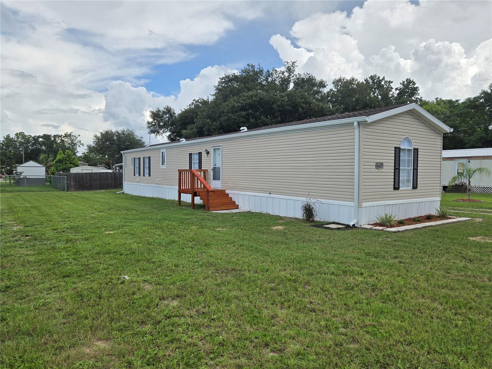 4th image of 16127 Narrow St, Brooksville, FL 34604 | MLS# W7888392