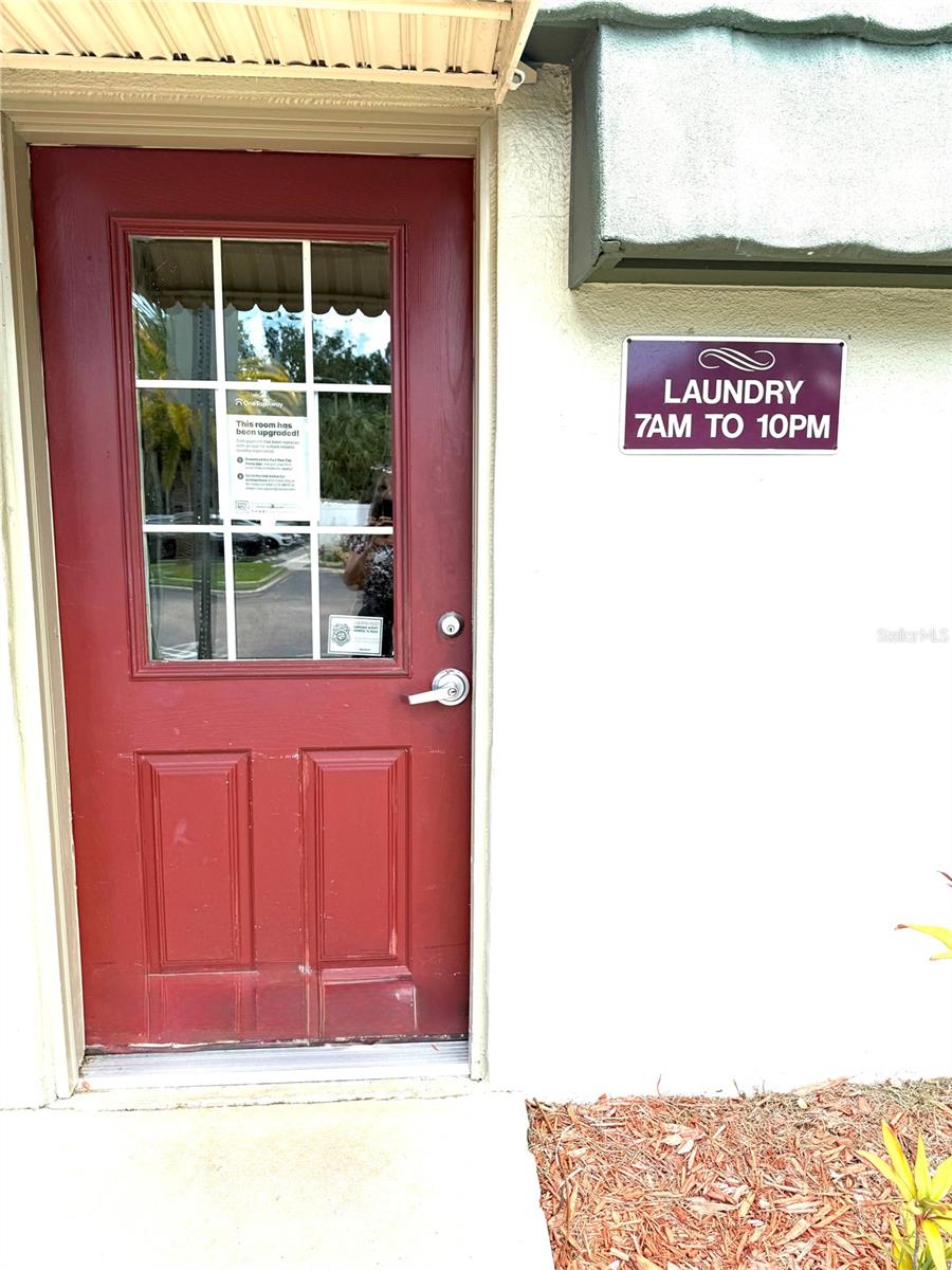 2nd image of 1799 N Highland Ave, CLEARWATER, FL 33755