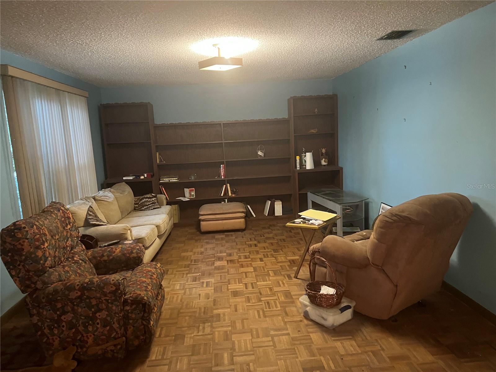 2nd image of 1024 Avon Ave, Lakeland, FL 33801 | MLS# O6432021