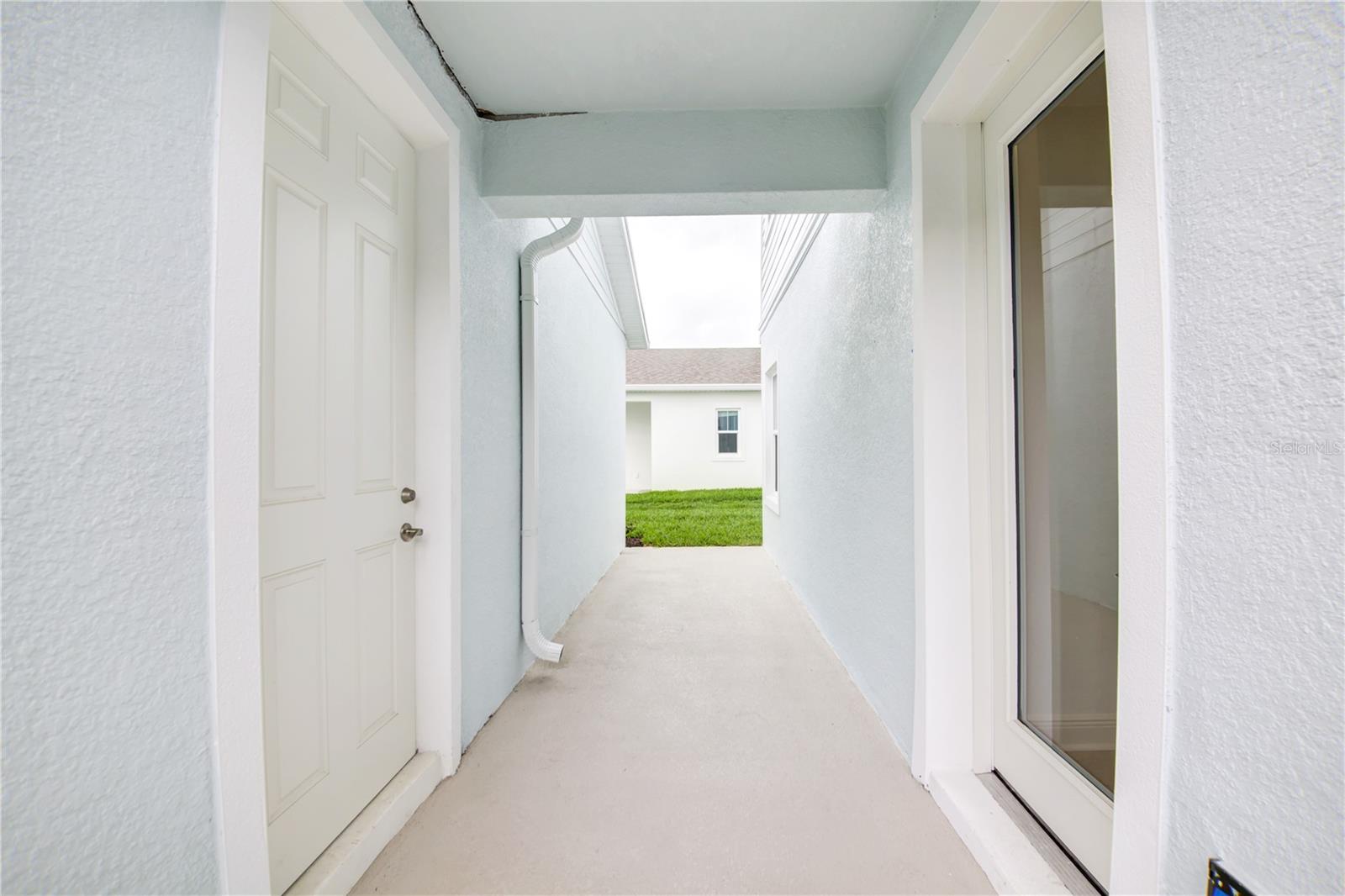 47th image of 9131 Walcott Ln, Sarasota, FL 34240 | MLS# G5116252