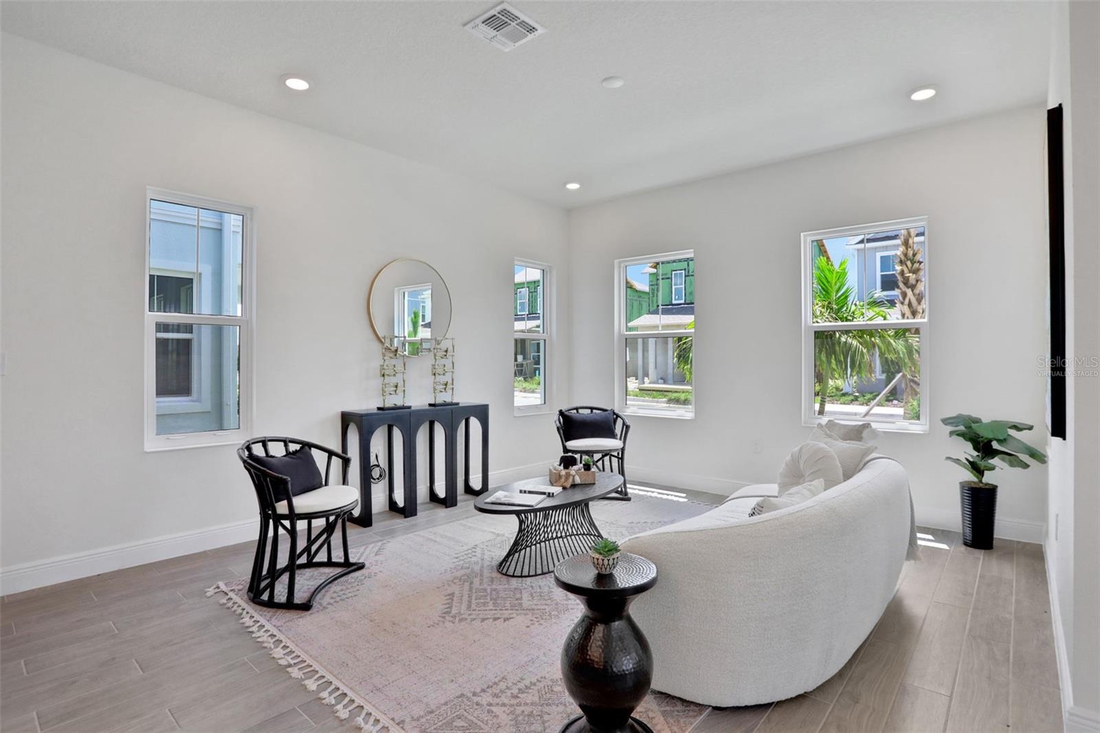 3rd image of 9124 Walcott Ln, Sarasota, FL 34240 | MLS# G5116254