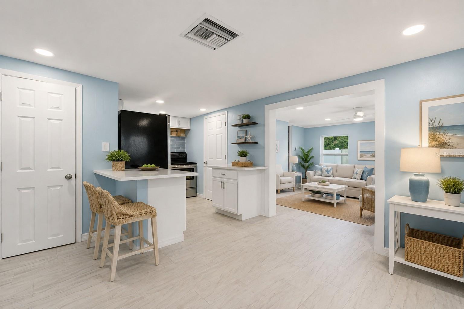 4th image of 5541 Kensington St, Sarasota, FL 34232 | MLS# GC542602