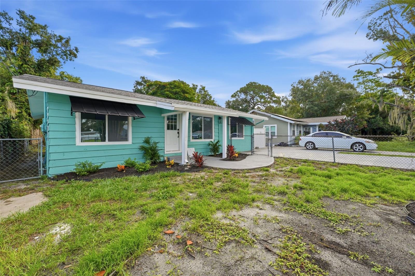 2nd image of 5541 Kensington St, Sarasota, FL 34232 | MLS# GC542602