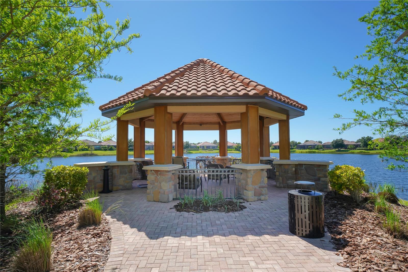 2nd image of 12630 Sorrento Wy, BRADENTON, FL 34211