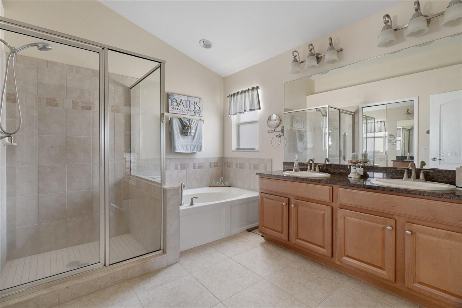 4th image of 18735 Rolling Hills Loop, Hudson, FL 34667 | MLS# W7888439
