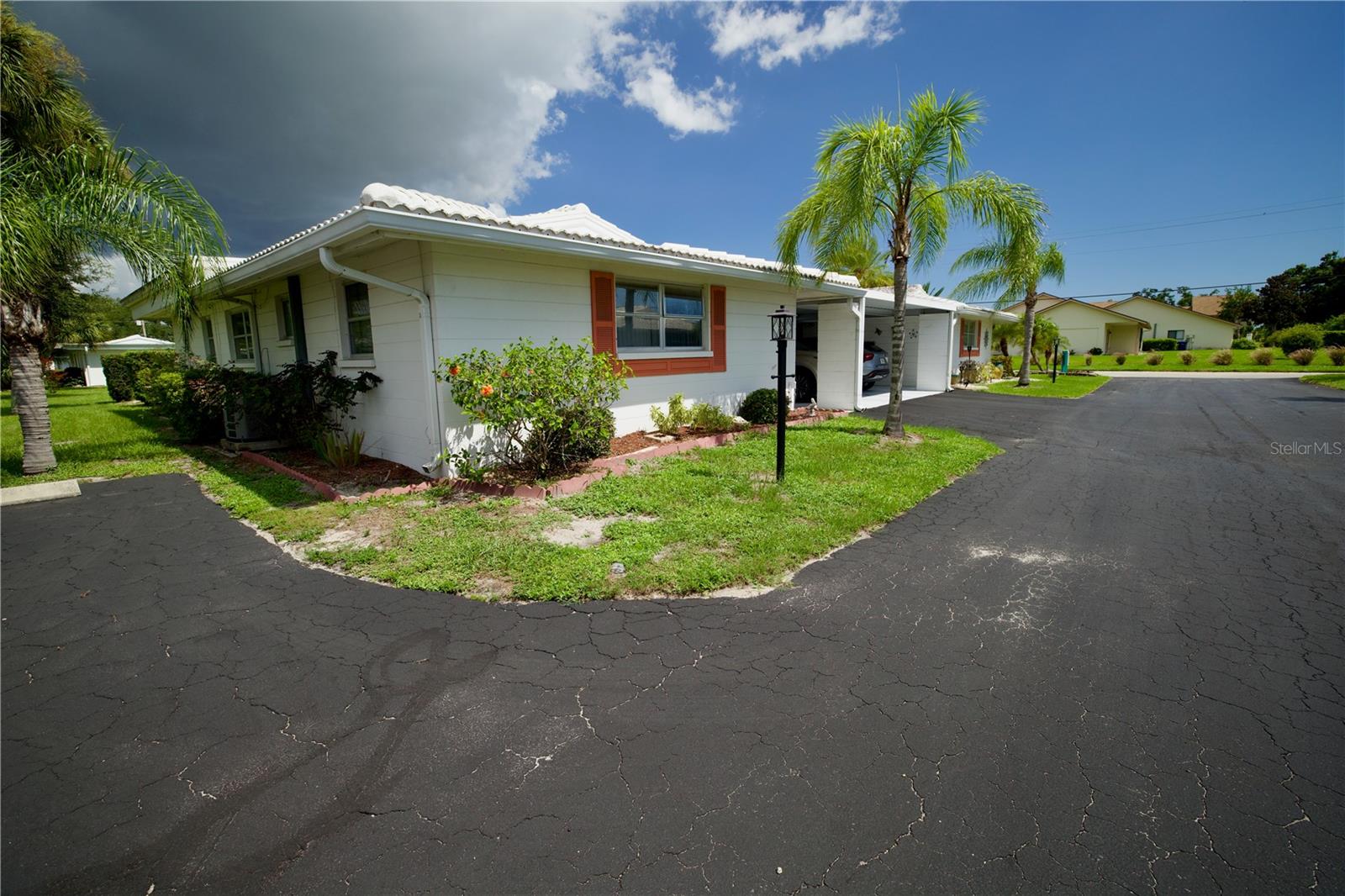 2nd image of 1741 Caribbean Cir #13, Venice, FL 34293 | MLS# A4702618