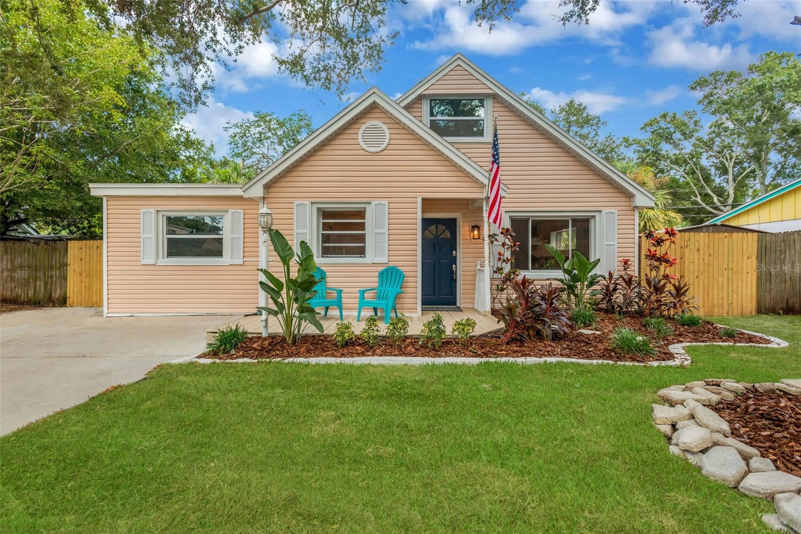 1st image of 15065 Newport Rd, Clearwater, FL 33764 | MLS# TB8537674