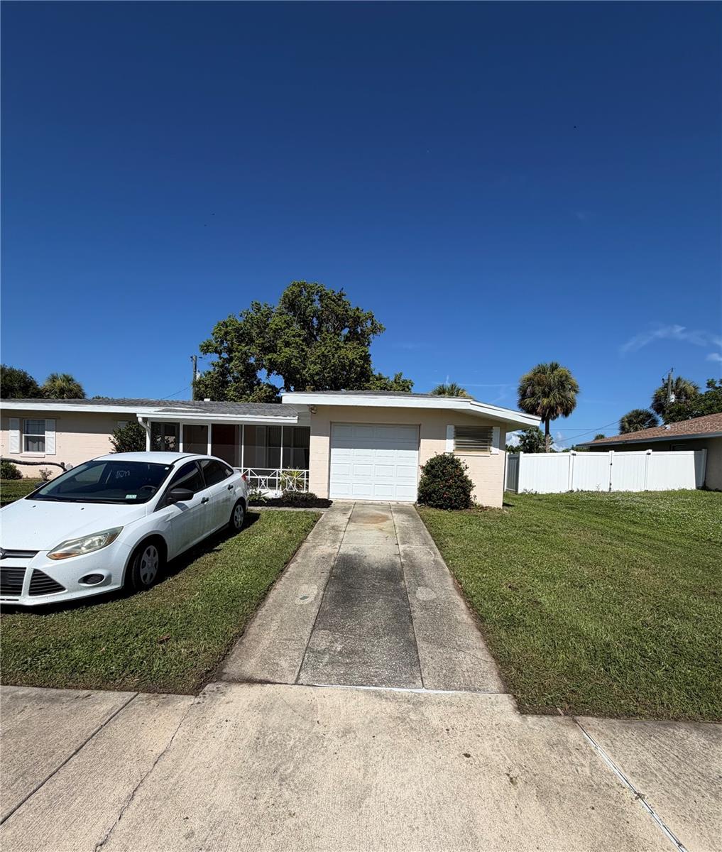 image of 2353 Elkcam Blvd, Port Charlotte, FL 33952 | MLS# D6148362