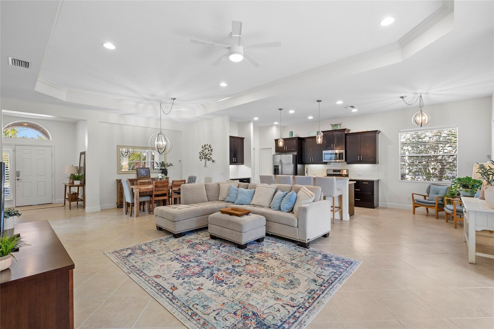 5th image of 4623 Claremont Park Dr, Bradenton, FL 34211 | MLS# A4702675