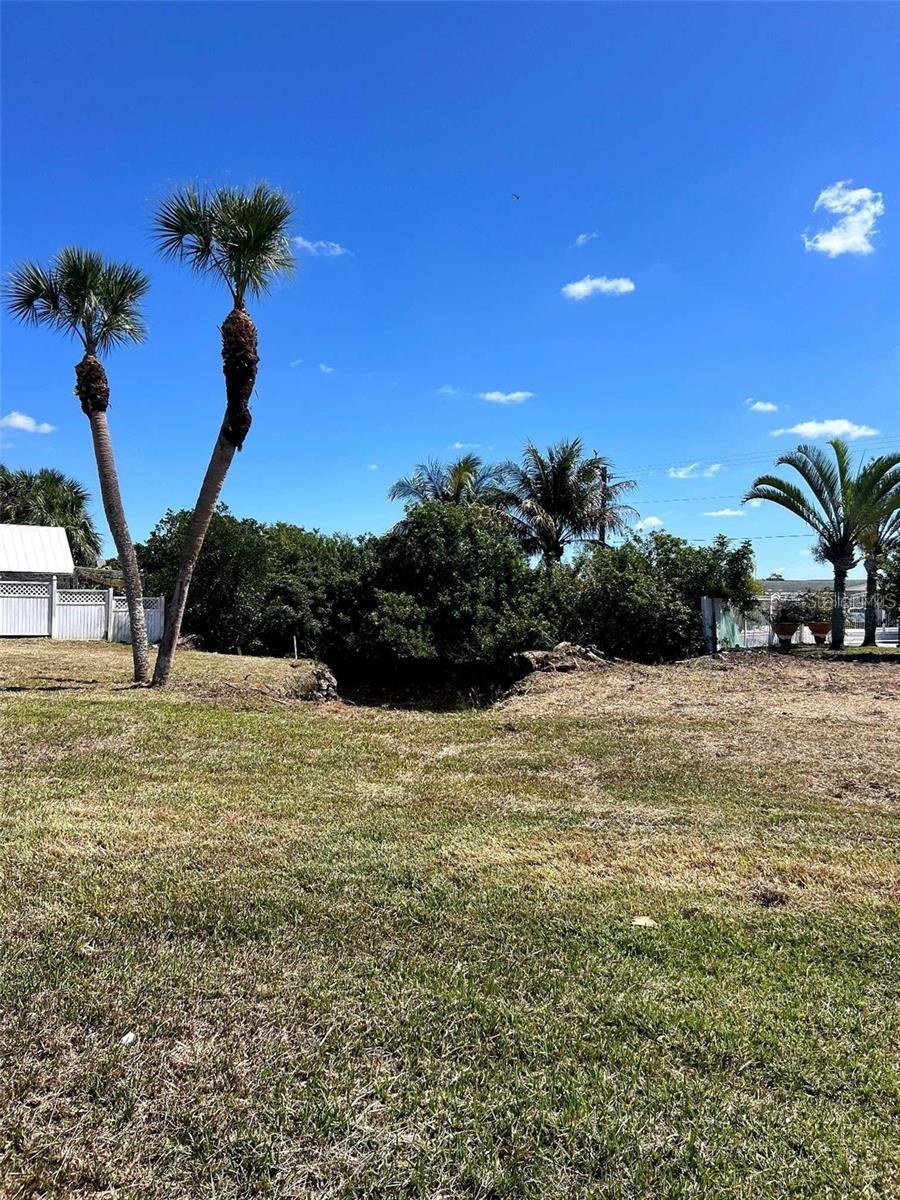 3rd image of Rose St, Venice, FL 34293 | MLS# O6432637