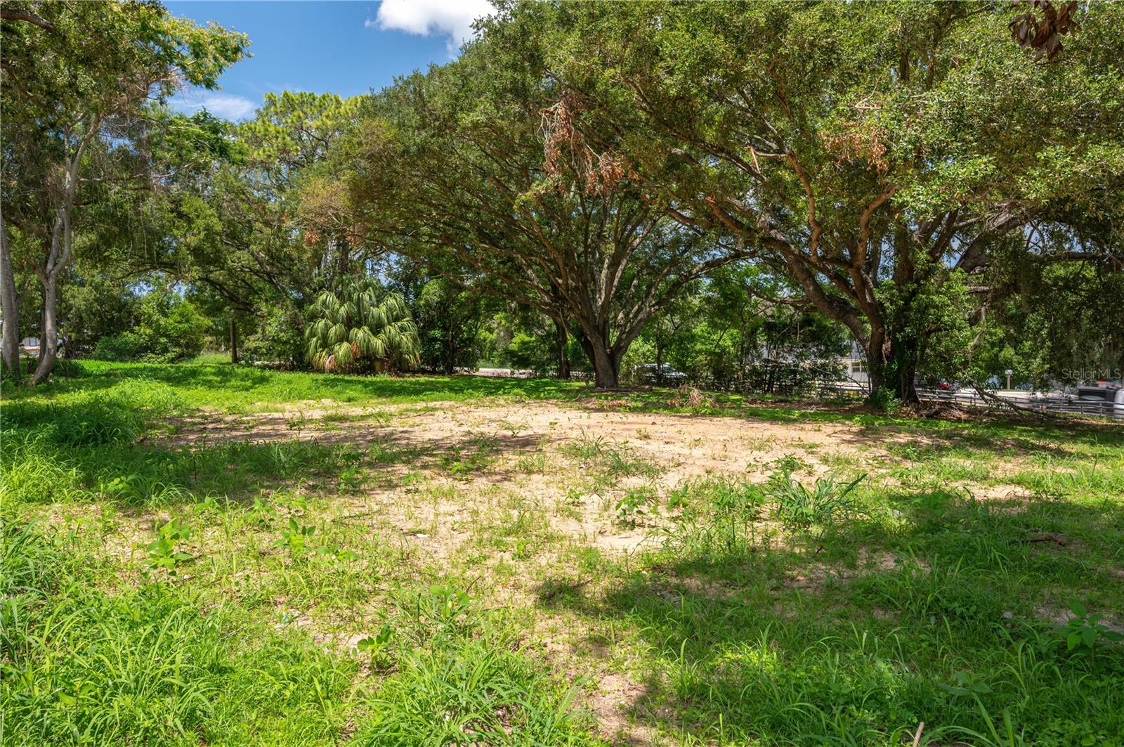 17th image of 504 E Main St, Dundee, FL 33838 | MLS# P4939568