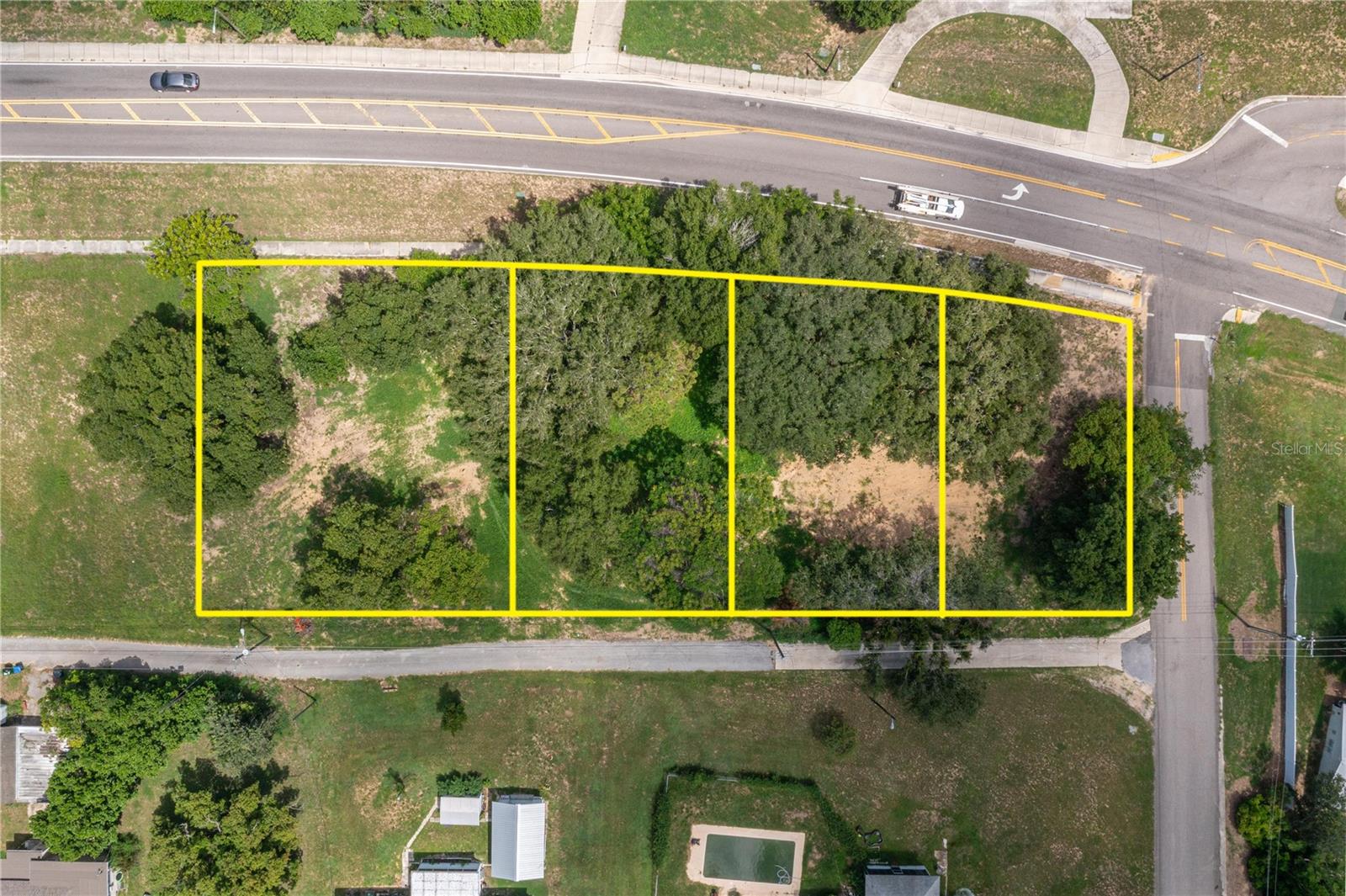 1st image of 504 E Main St, Dundee, FL 33838 | MLS# P4939568