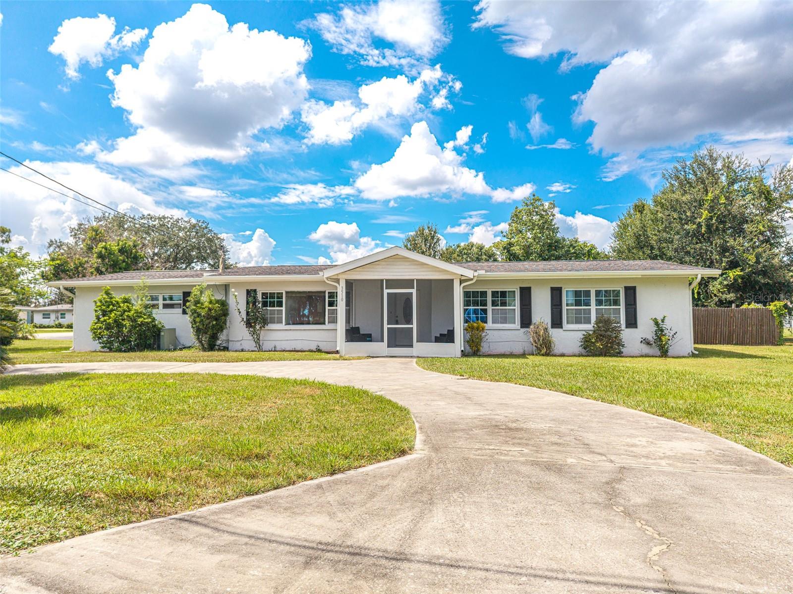 1st image of 3510 Lakeview Dr, Sebring, FL 33870 | MLS# L4964219