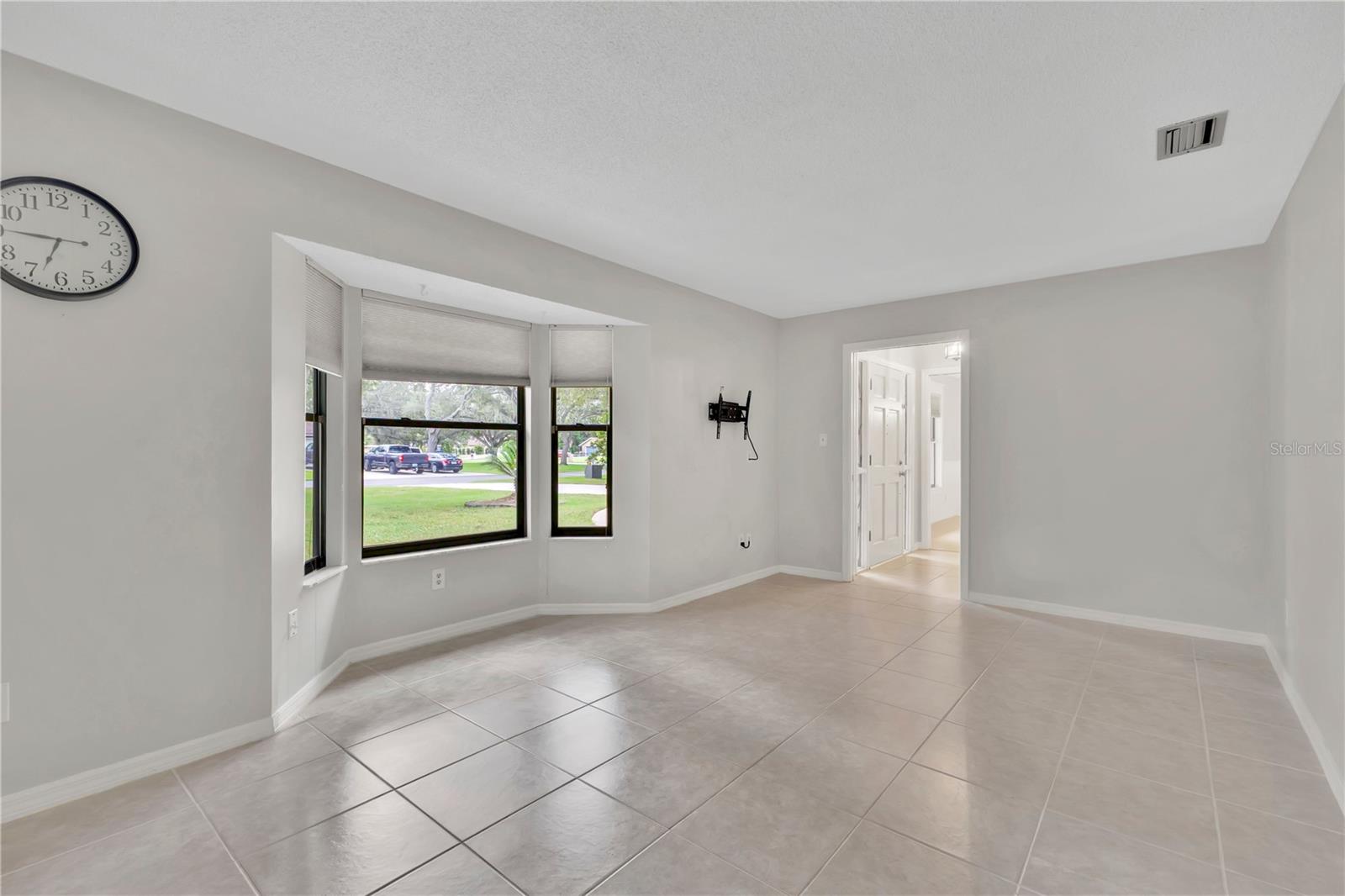 2nd image of 3292 Majestic Oak Dr, St Cloud, FL 34771 | MLS# S5155475