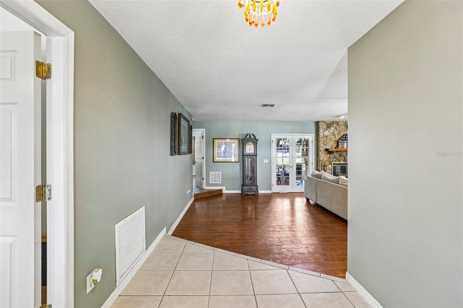 4th image of 3131 N Canal Dr, Palm Harbor, FL 34684 | MLS# TB8538140