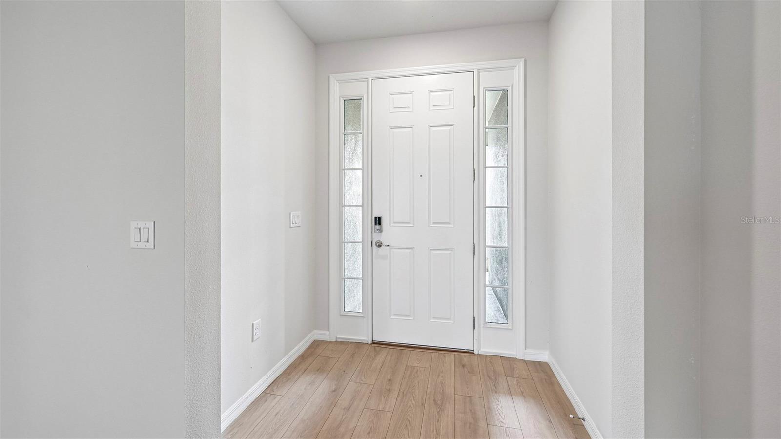 2nd image of 18107 Tavernside Trl, Lakewood Ranch, FL 34211 | MLS# A4702776