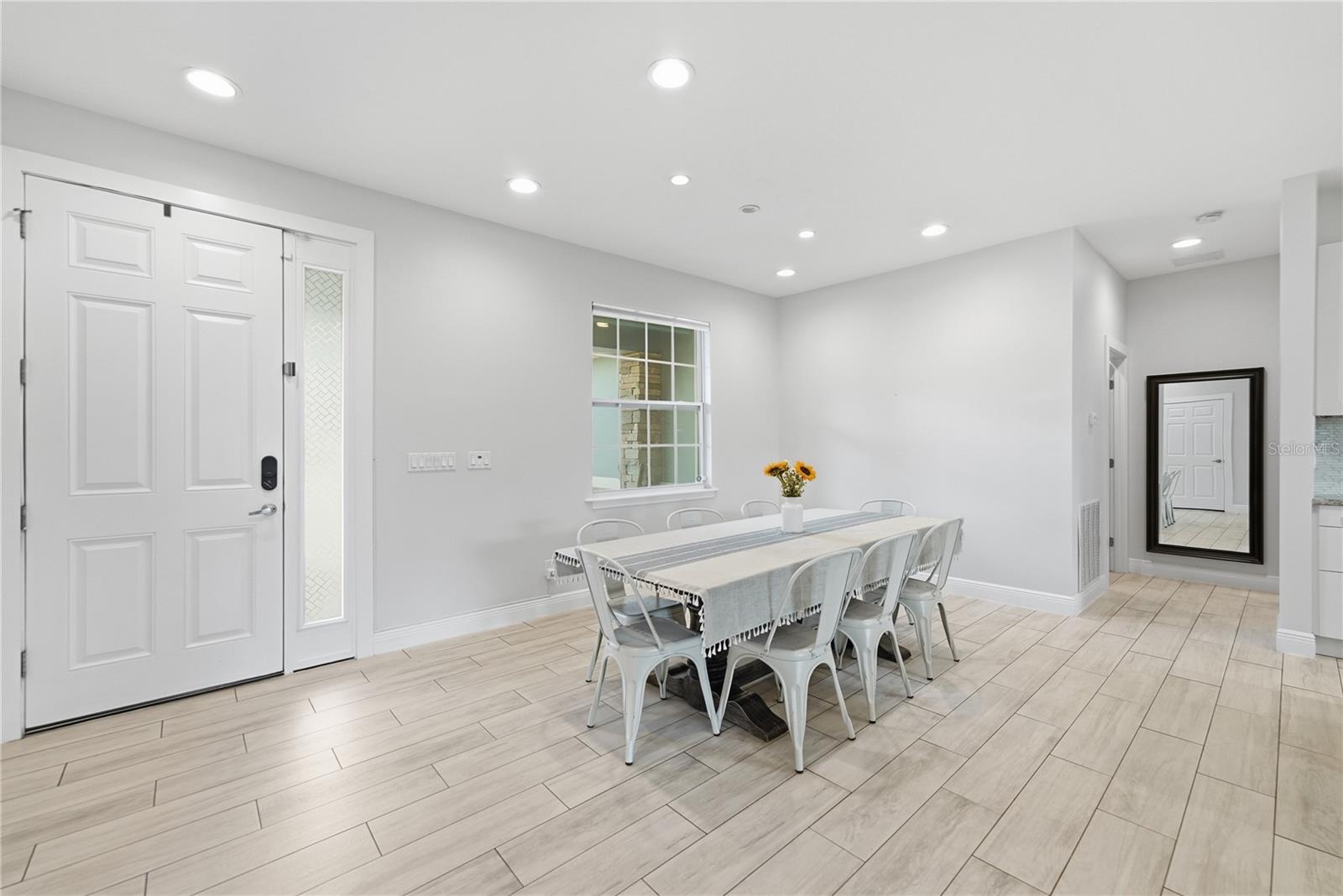 5th image of 213 New York Ave, St Cloud, FL 34769 | MLS# O6433045