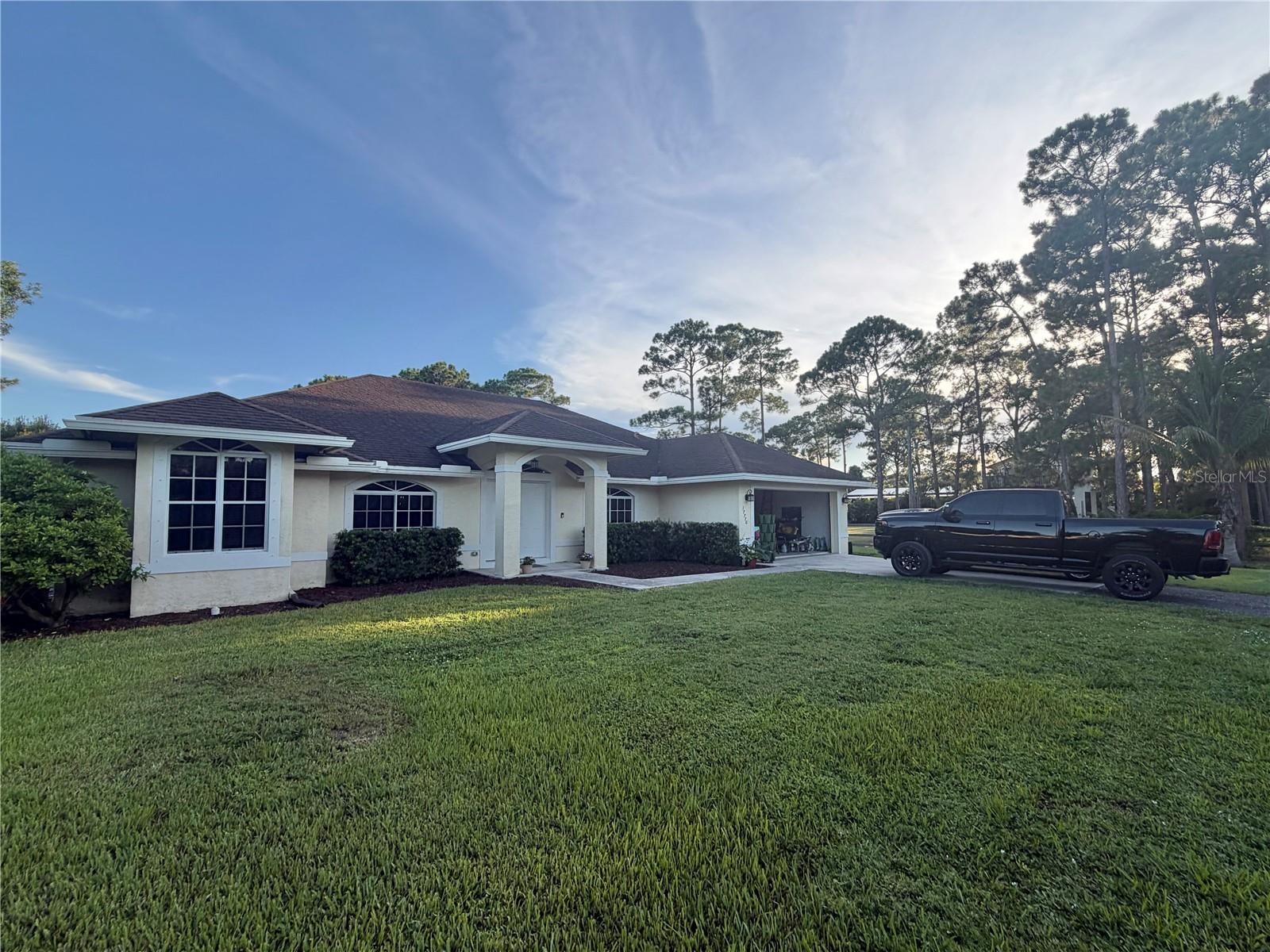3rd image of 17770 64Th Pl N, Loxahatchee, FL 33470 | MLS# TB8538312