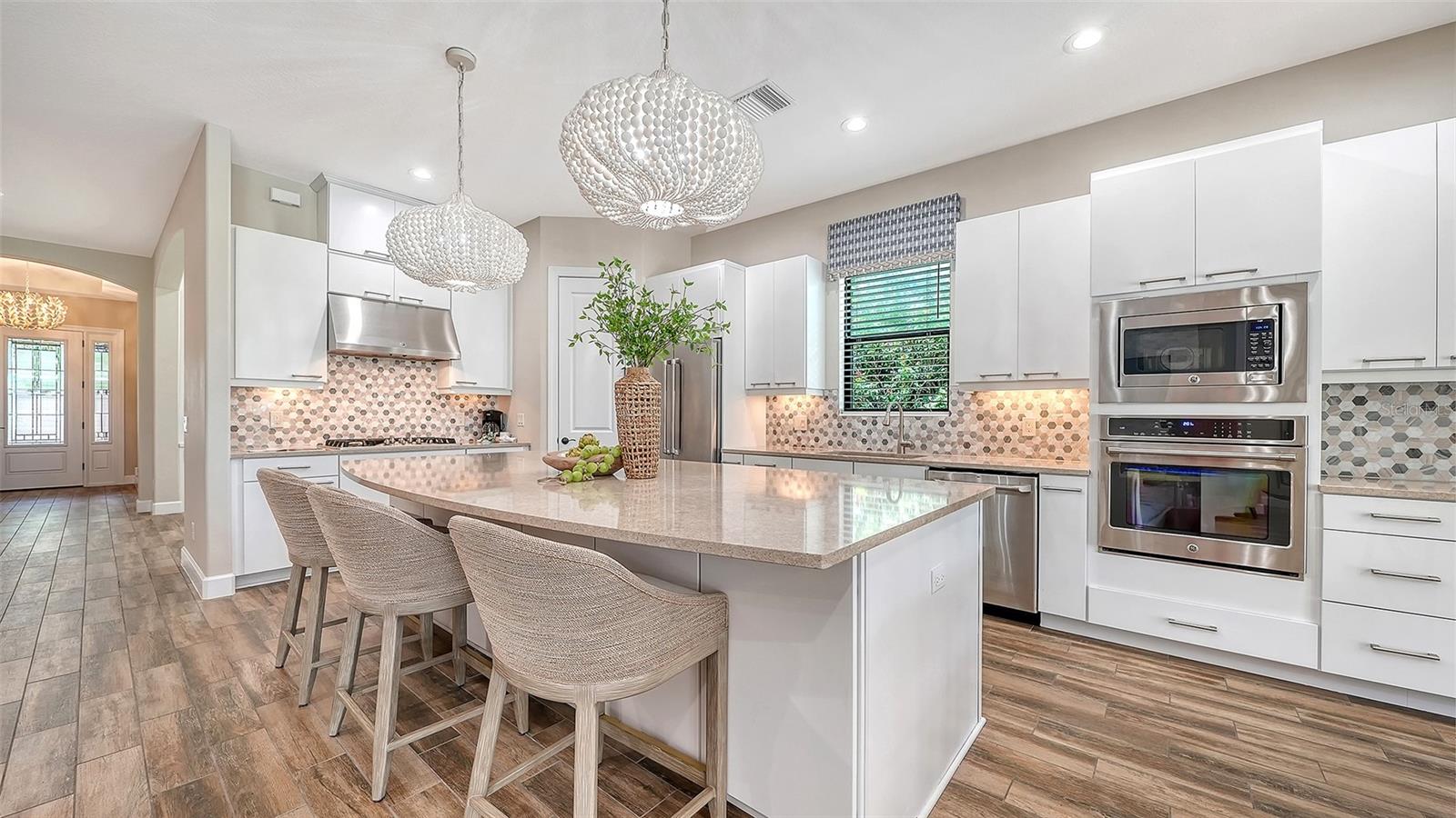 5th image of 4909 Napoli Run, Lakewood Ranch, FL 34211 | MLS# A4702908