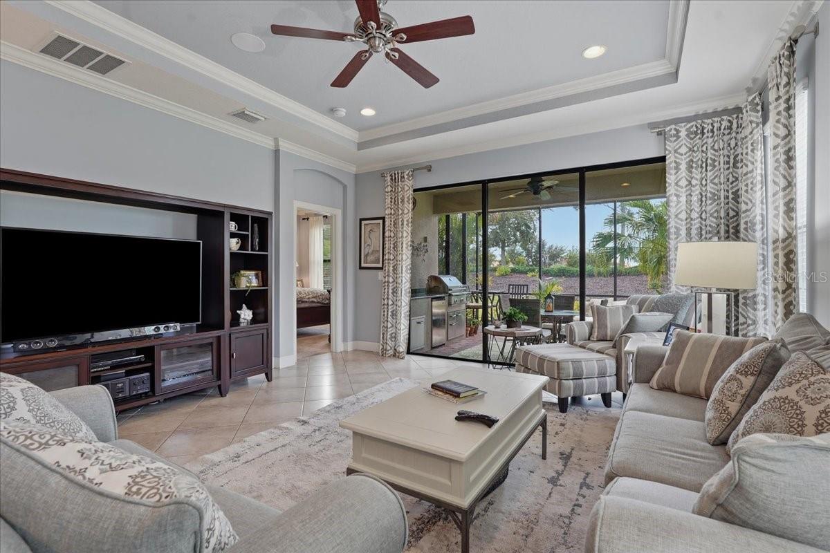 4th image of 13214 Torresina Ter, Bradenton, FL 34211 | MLS# A4702938