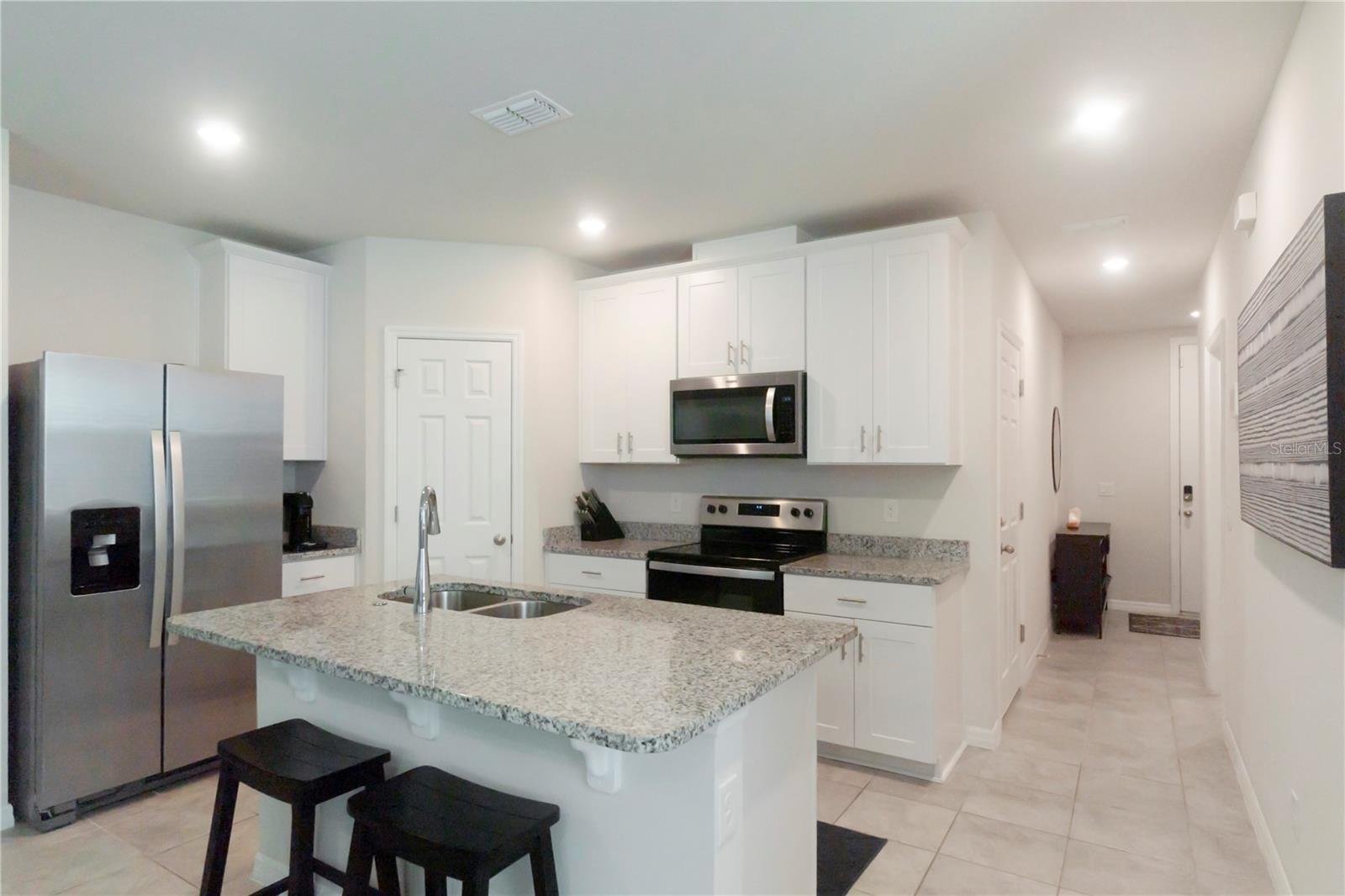 2nd image of 1610 Grand Rue Dr, Casselberry, FL 32707 | MLS# O6433439