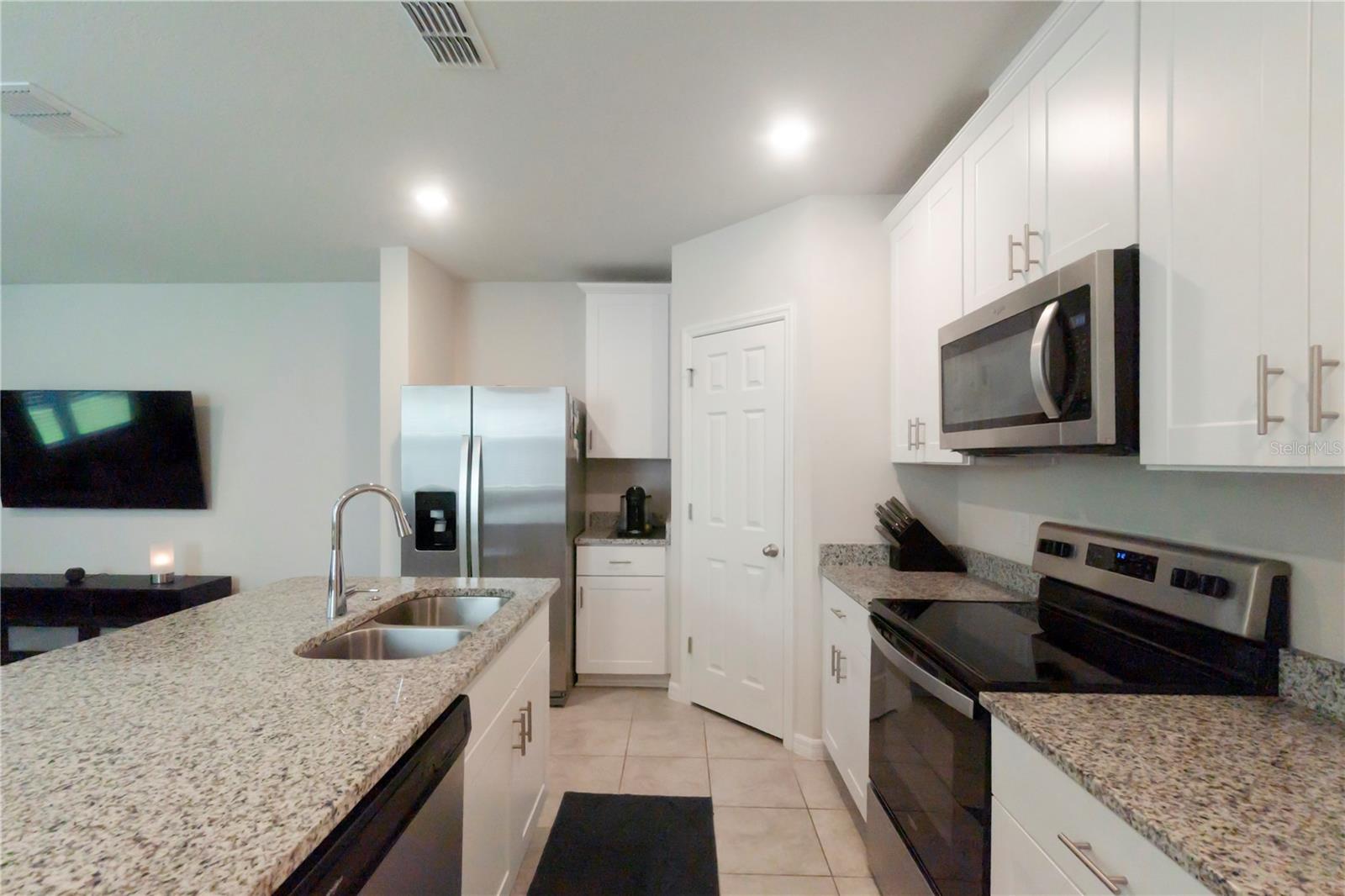 3rd image of 1610 Grand Rue Dr, Casselberry, FL 32707 | MLS# O6433439