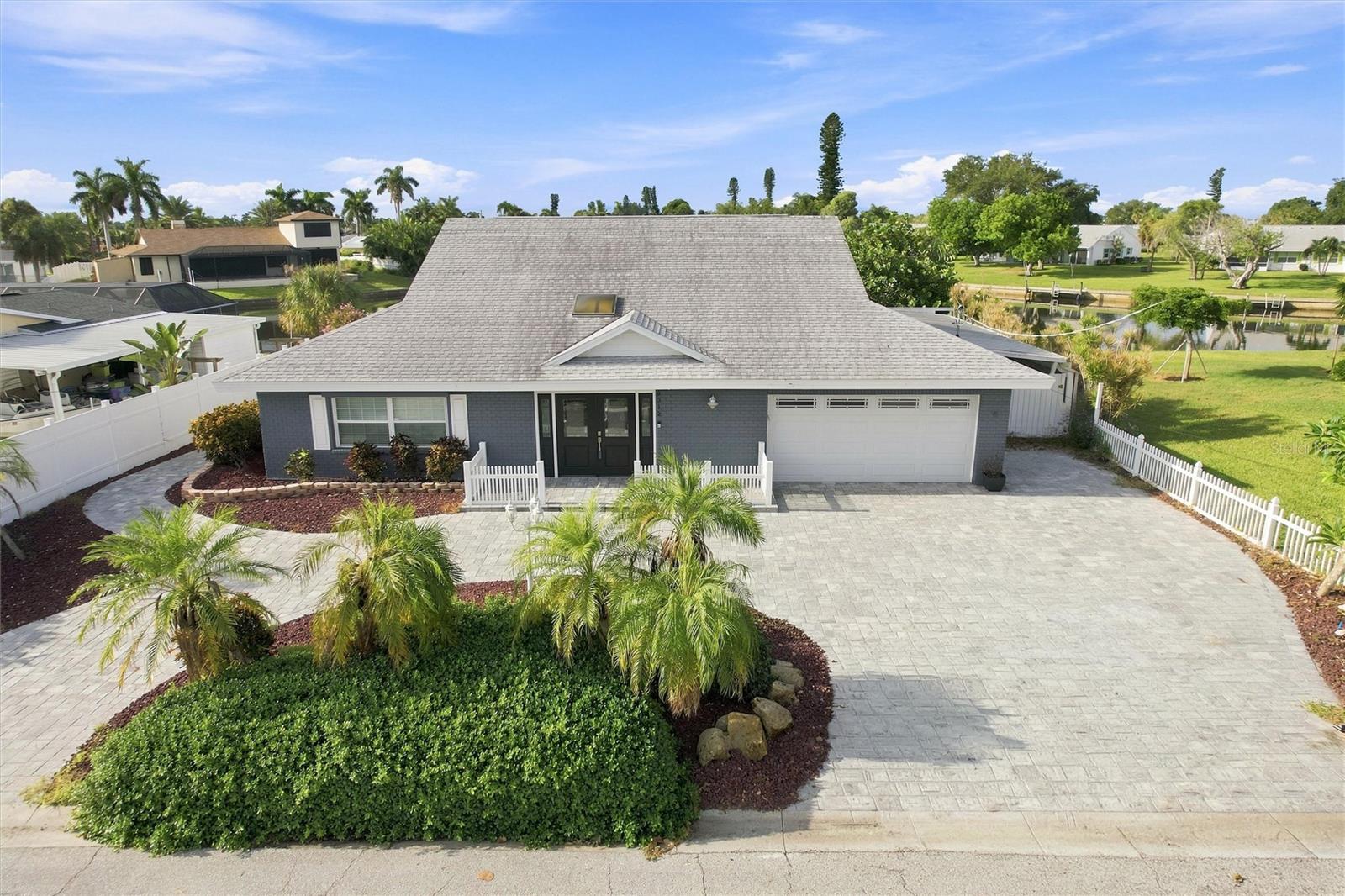 1st image of 9312 Kingston Rd, Bradenton, FL 34210 | MLS# A4702951