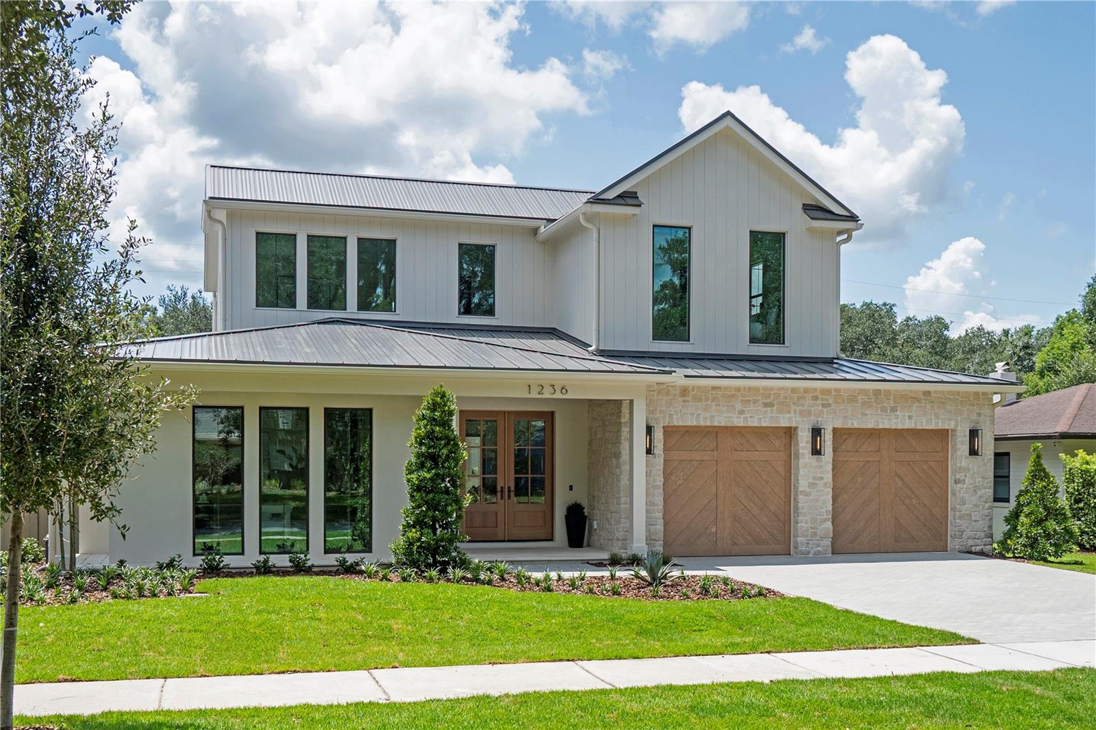 3rd image of 1236 Chichester St, Orlando, FL 32803 | MLS# O6433470
