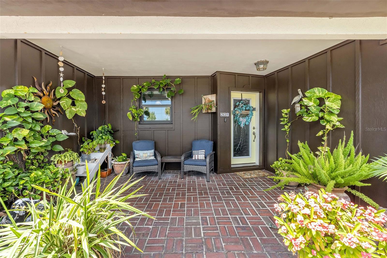 4th image of 201 S Venetian Wy, Port Orange, FL 32127 | MLS# NS1089000