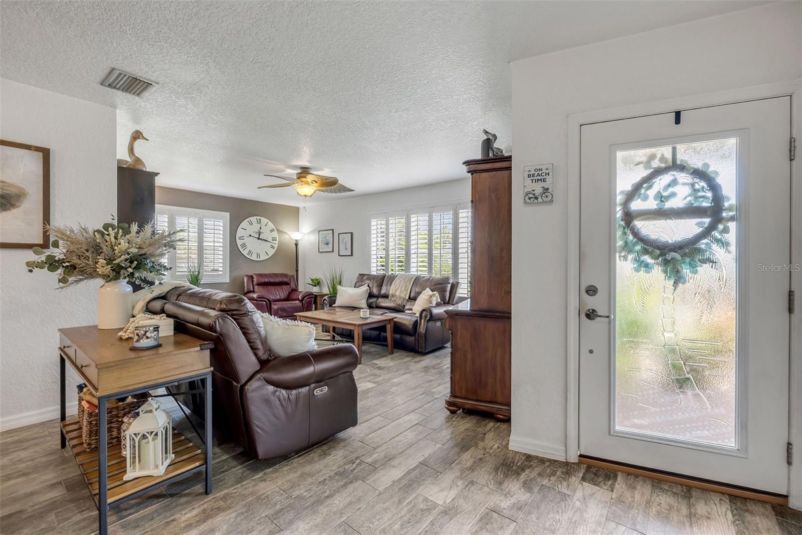 5th image of 201 S Venetian Wy, Port Orange, FL 32127 | MLS# NS1089000