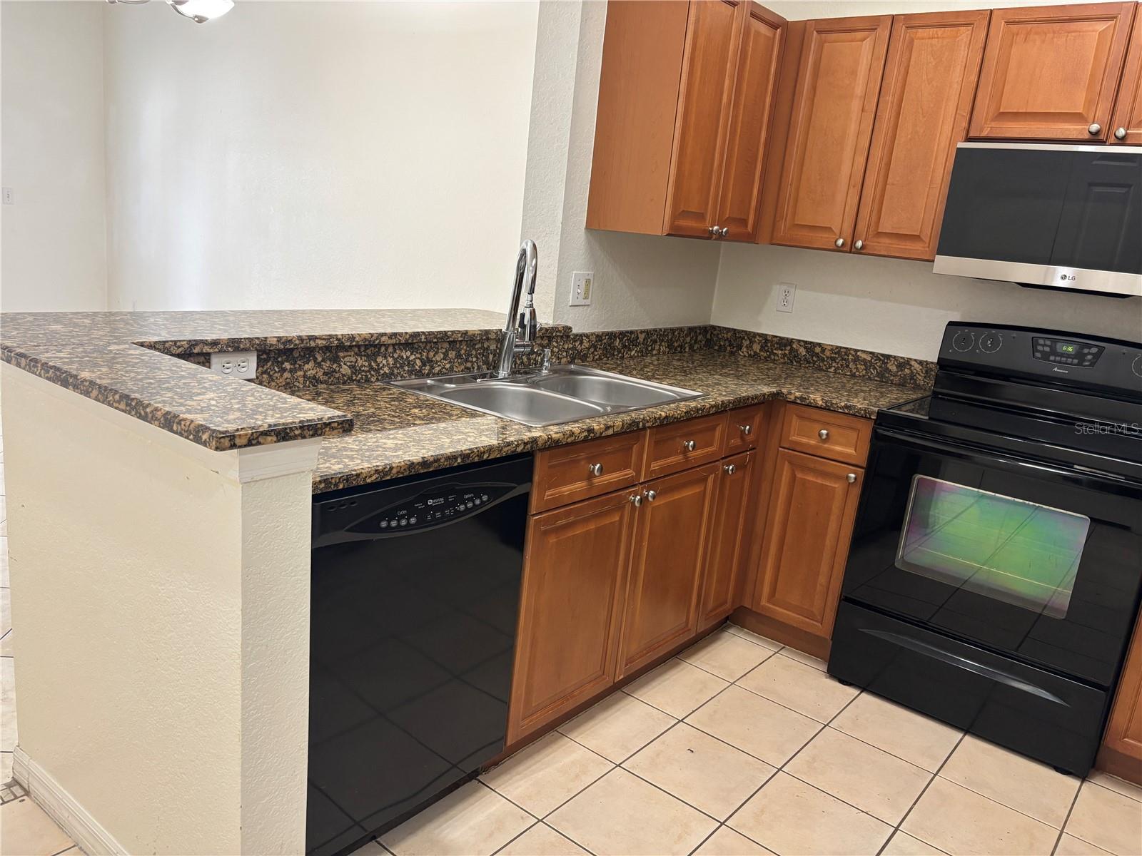 image of 2490 Lancien Ct #4, Orlando, FL 32826 | MLS# O6433707