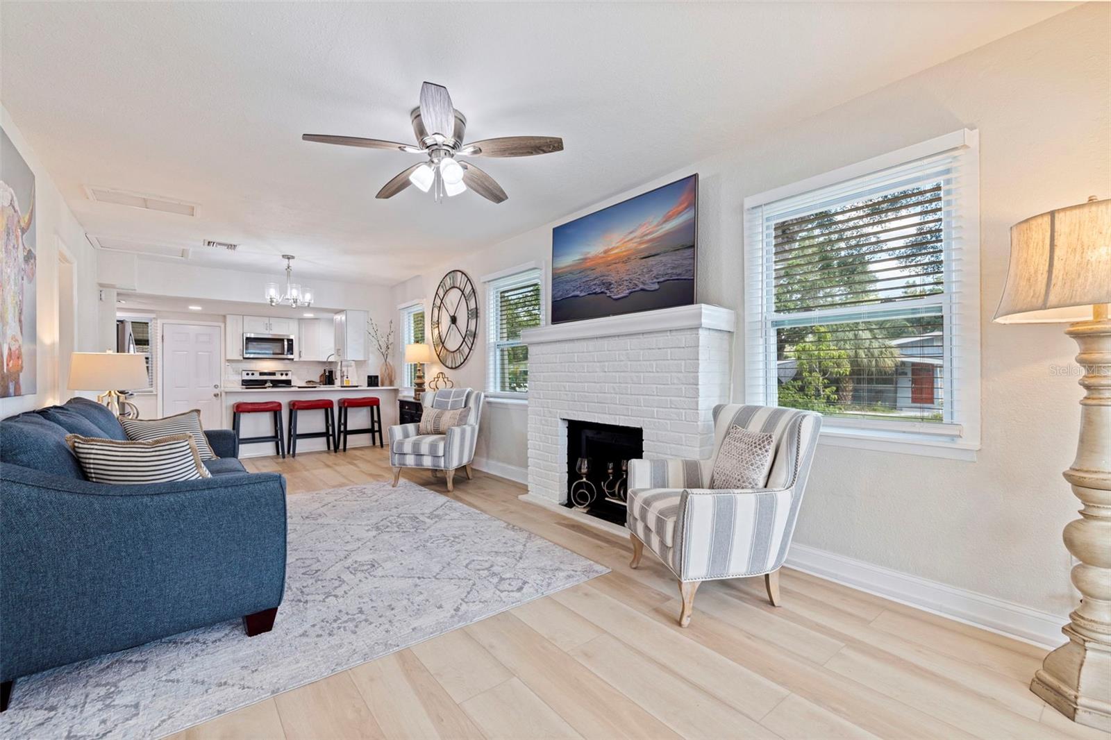 5th image of 1601 54Th St S, Gulfport, FL 33707 | MLS# TB8539030