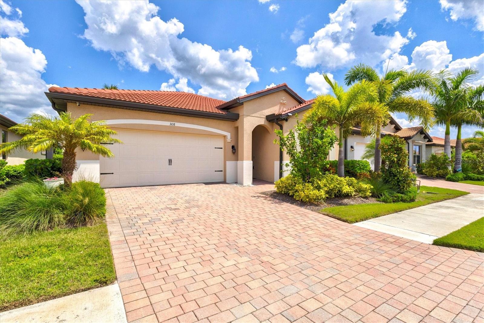 2nd image of 308 Soliera St, Nokomis, FL 34275 | MLS# A4703065