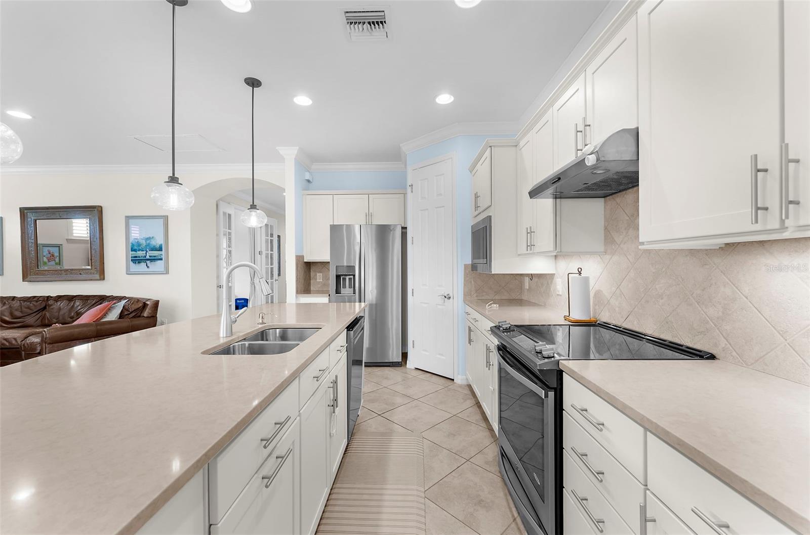Photo 4 of Single family home for sale at 13908 Karina St, Venice, FL 34293 | MLS# N6145382 | Listing updated on 2026-09-02