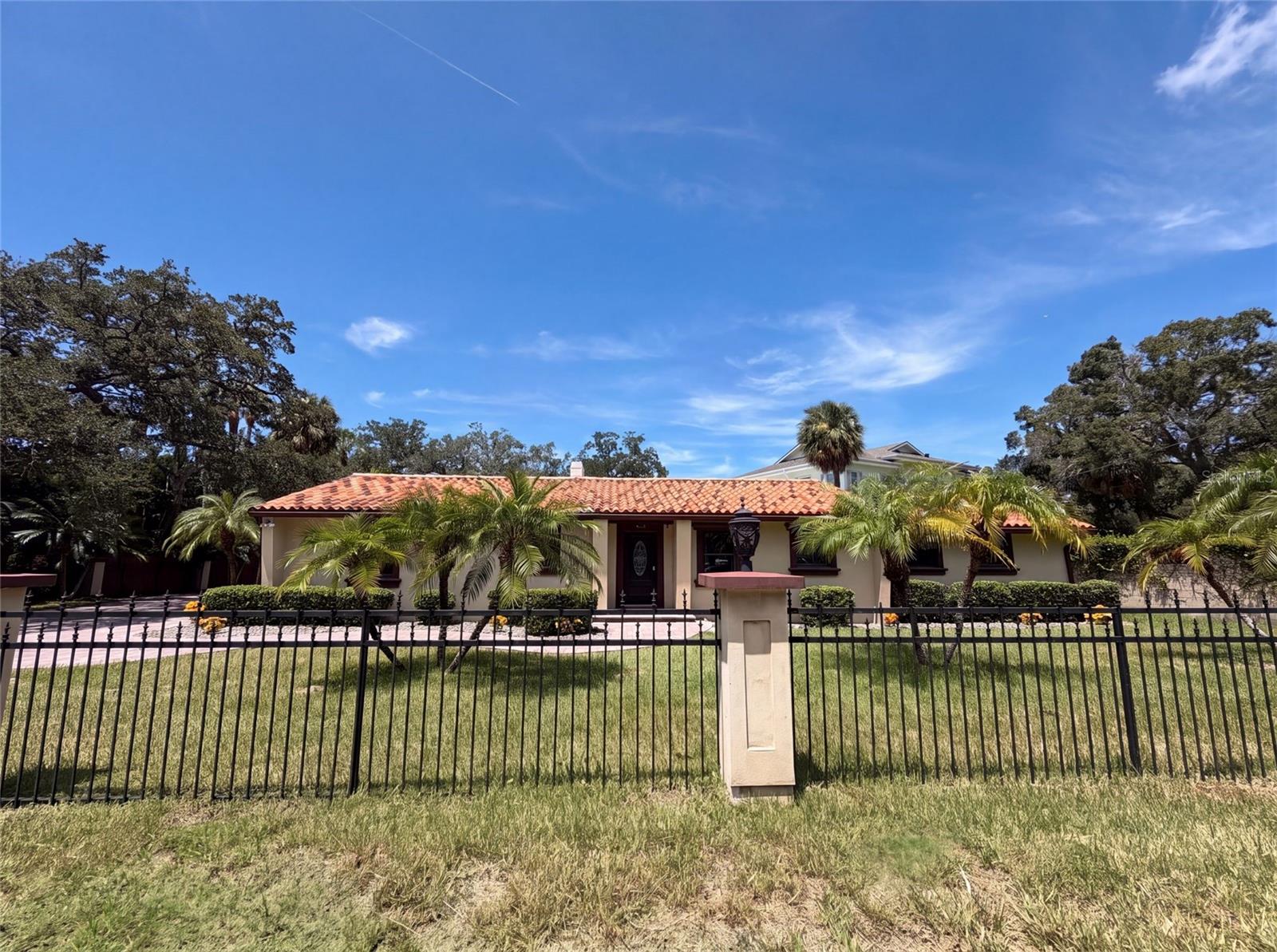 1st image of 1515 S West Shore Blvd, Tampa, FL 33629 | MLS# O6434010