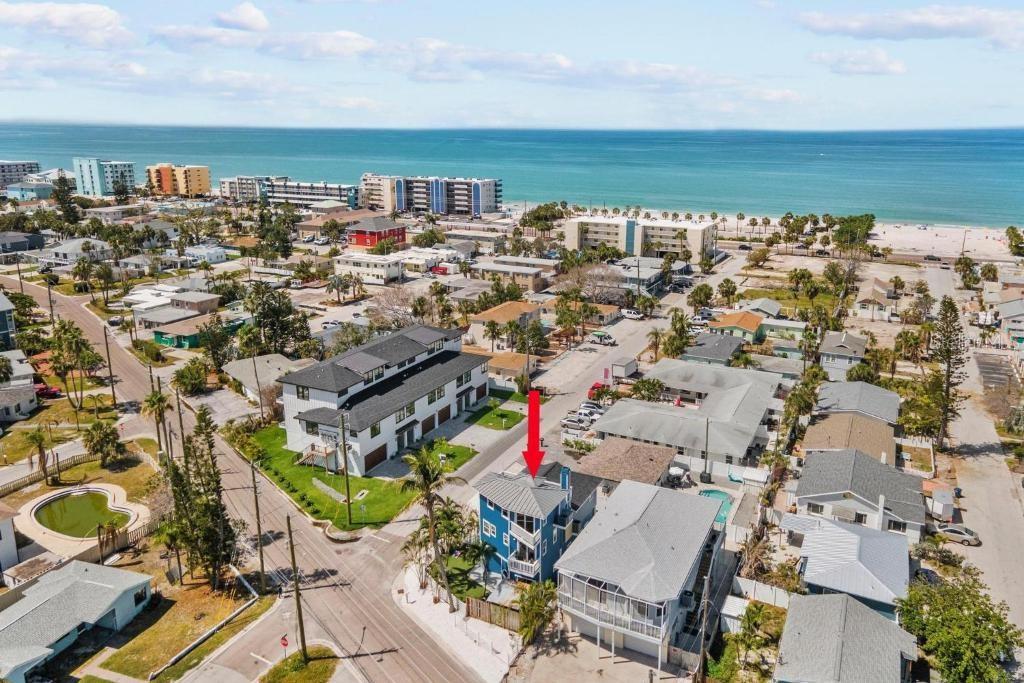 60th image of 14500 N Bayshore Dr, Madeira Beach, FL 33708 | MLS# TB8539409