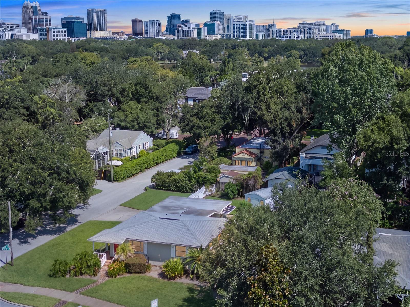 45th image of 1103 Briercliff Dr, Orlando, FL 32806 | MLS# O6434089