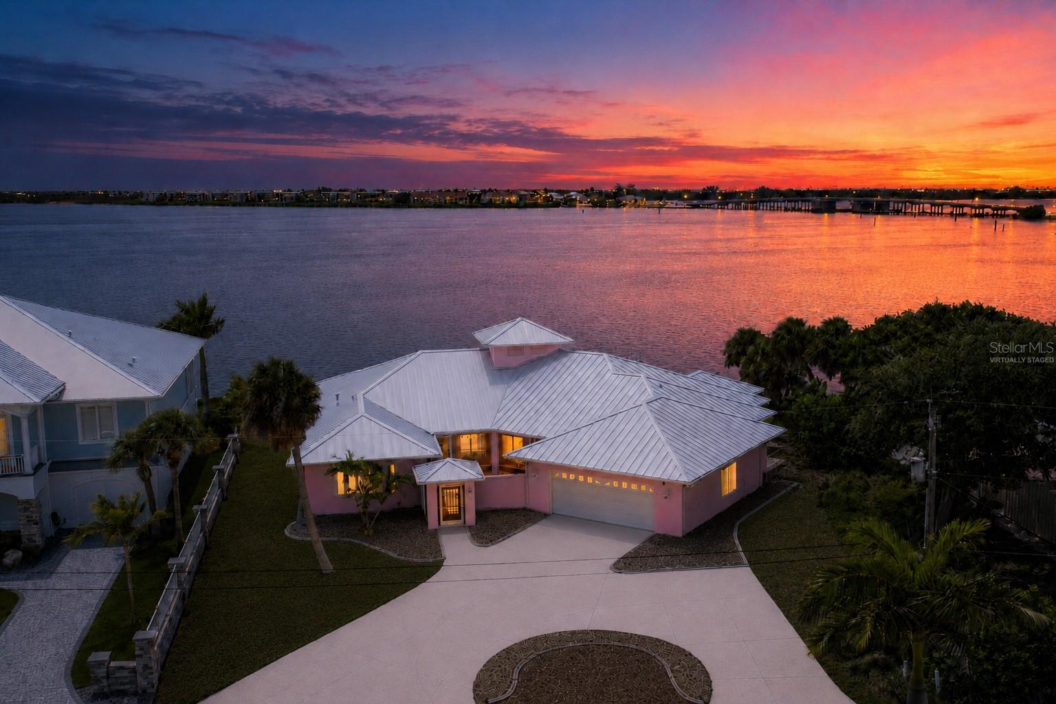 1st image of 1468 Lemon Bay Dr, Englewood, FL 34223 | MLS# D6148442