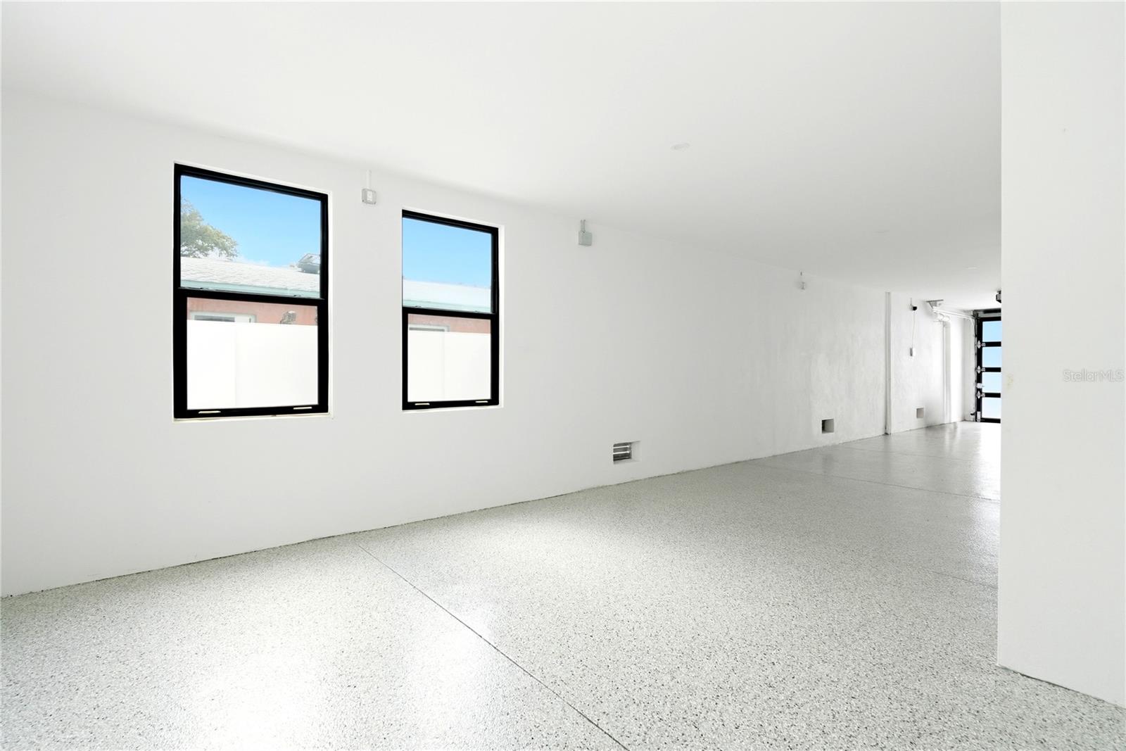 40th image of 205 Bates Ave, Indian Rocks Beach, FL 33785 | MLS# TB8539626