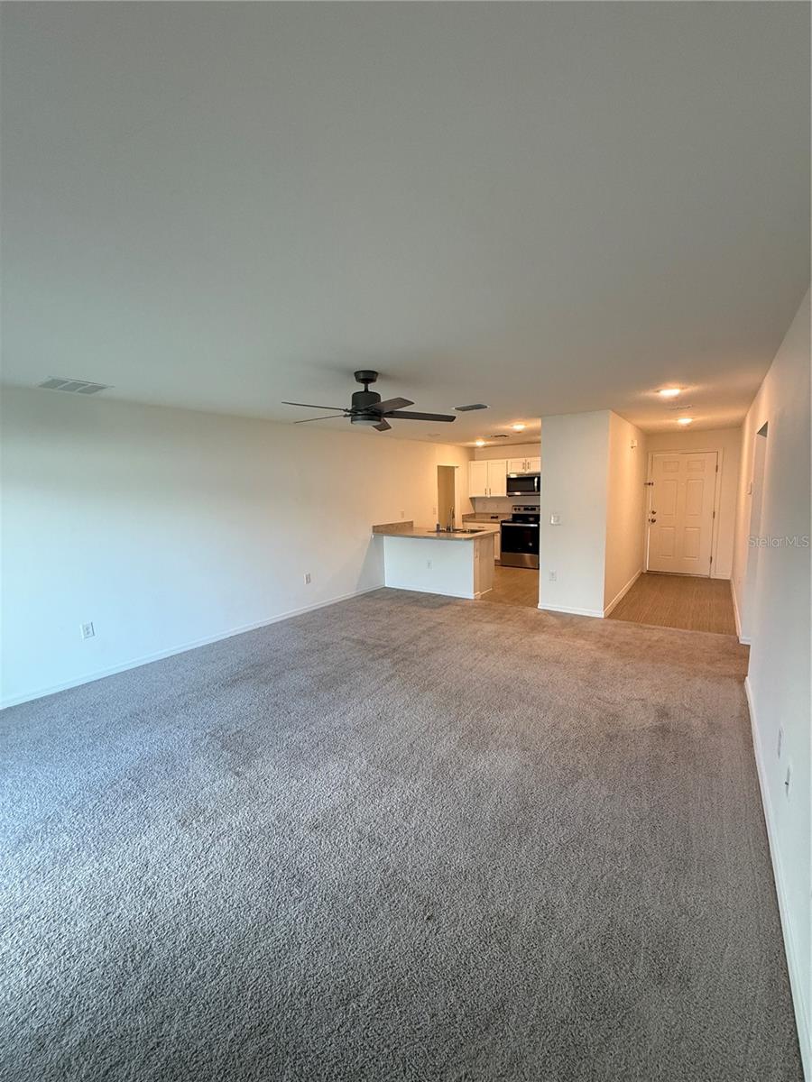 Photo 4 of Single family home for sale at 46 Willow Ln, Kissimmee, FL 34759 | MLS# S5155781 | Listing updated on 2026-09-03