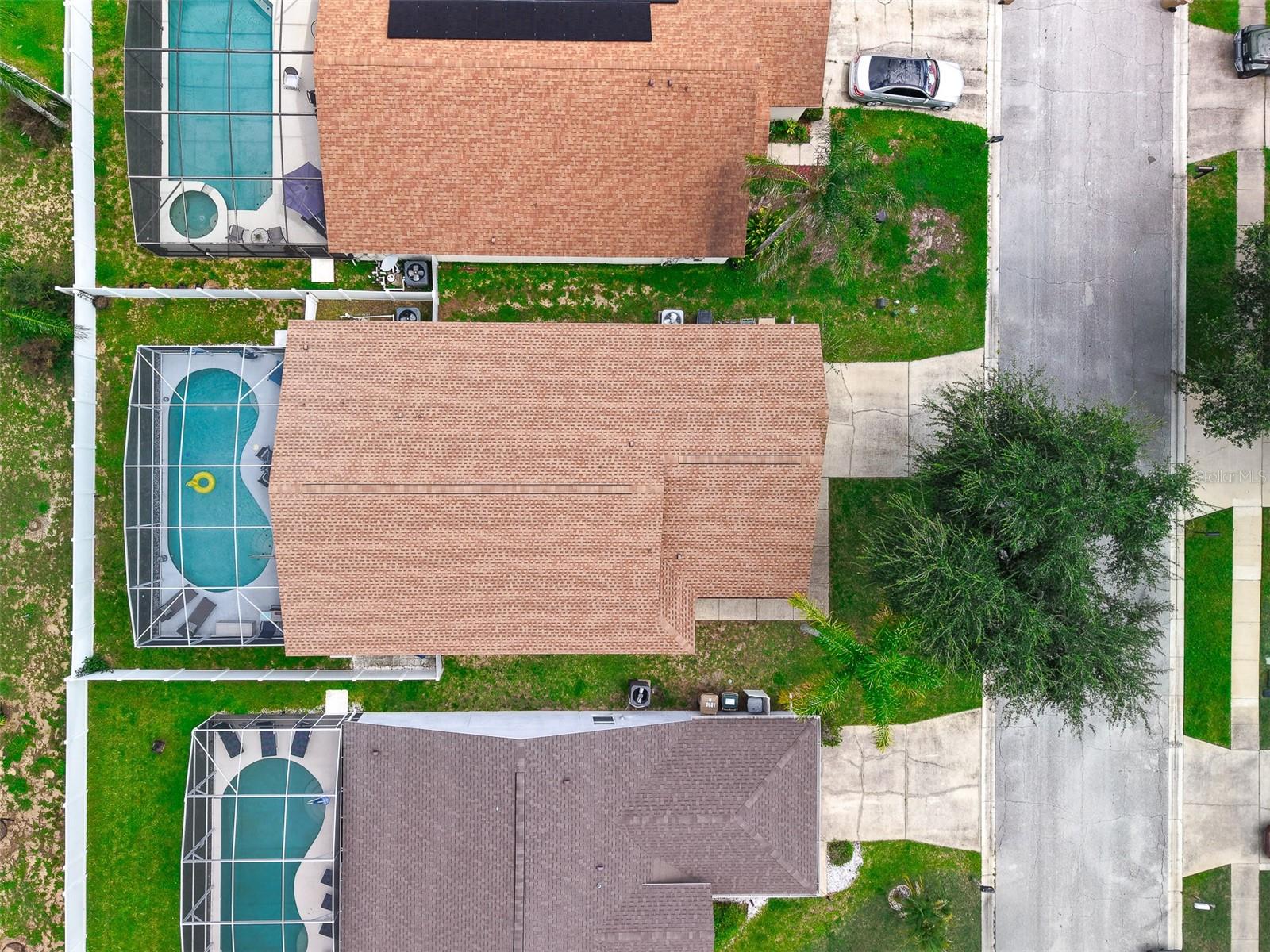 Photo 3 of Single family home for sale at 1006 Clear Crk Cir, Clermont, FL 34714 | MLS# O6434328 | Listing updated on 2026-09-02